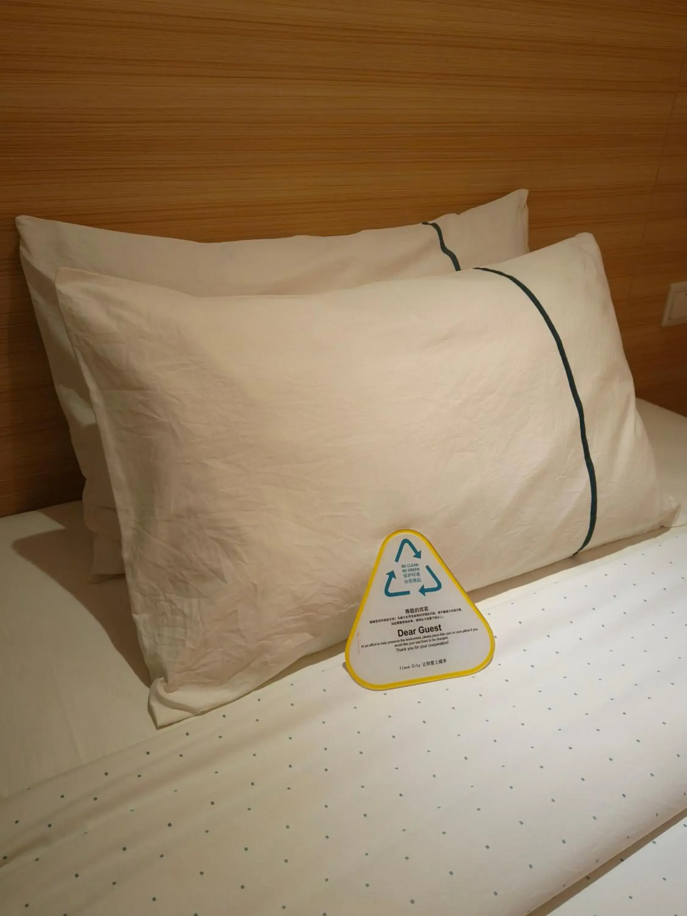 Bed in City Comfort Hotel Kuala Lumpur City Center (Bukit Bintang) Bed in City Comfort Hotel Kuala Lumpur City Center (Bukit Bintang)