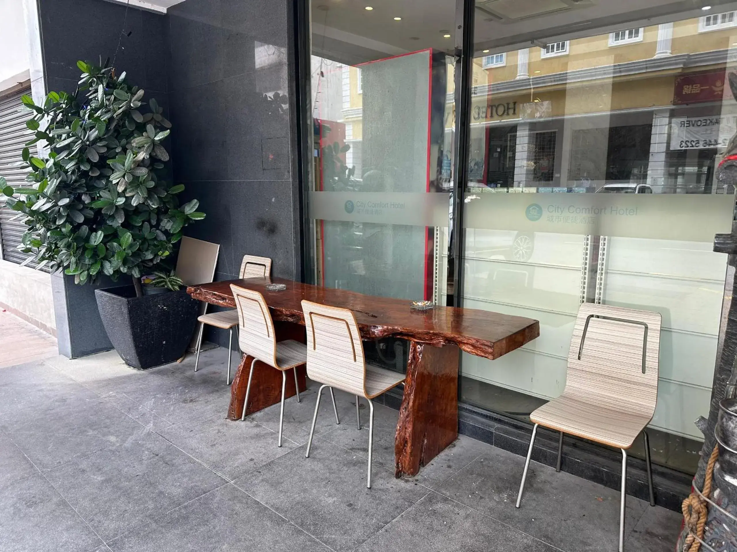 Property building in City Comfort Hotel Kuala Lumpur City Center (Bukit Bintang) Property building in City Comfort Hotel Kuala Lumpur City Center (Bukit Bintang)