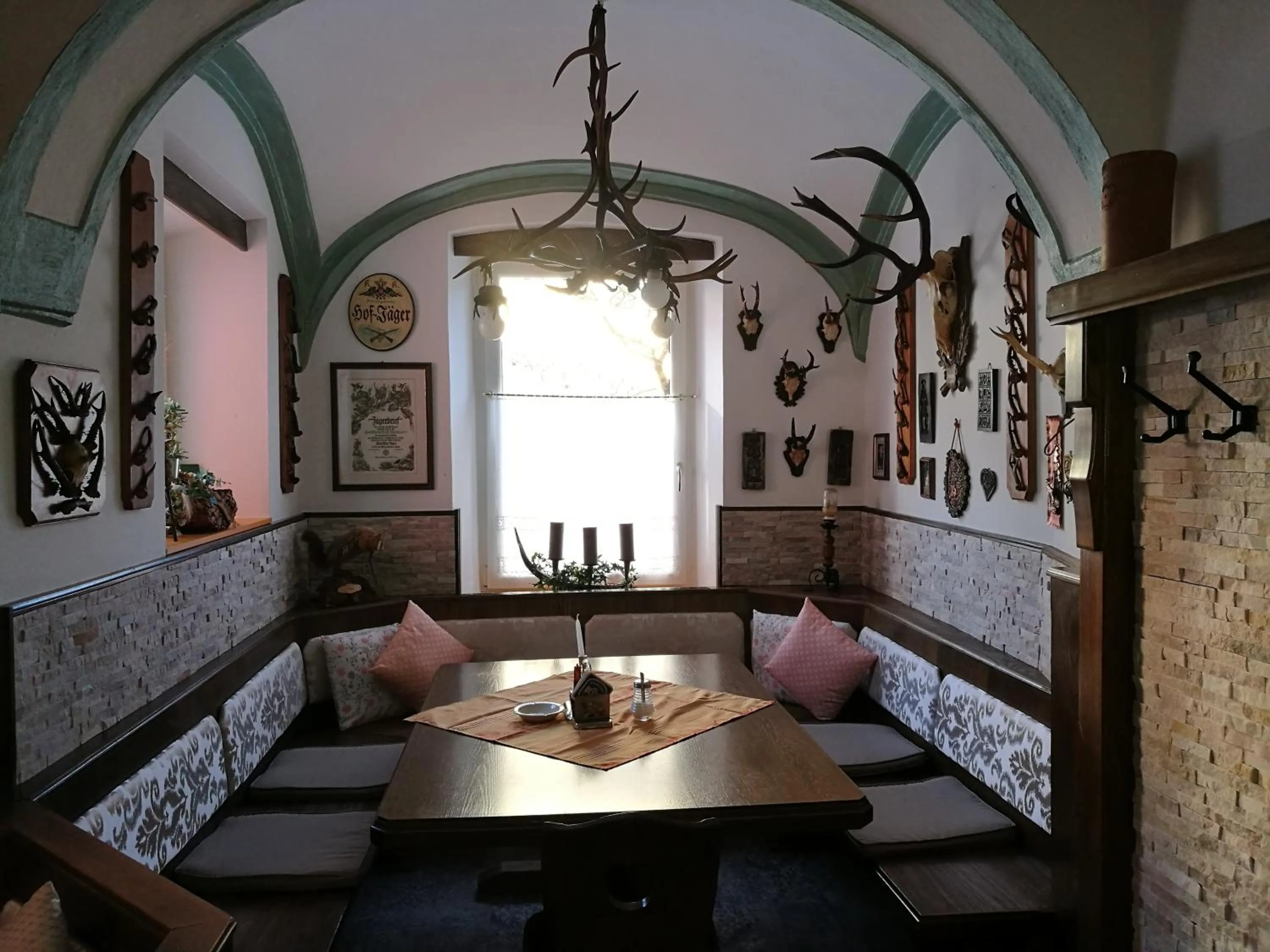 Dining area in Frühstückspension Gasthof Gesslbauer