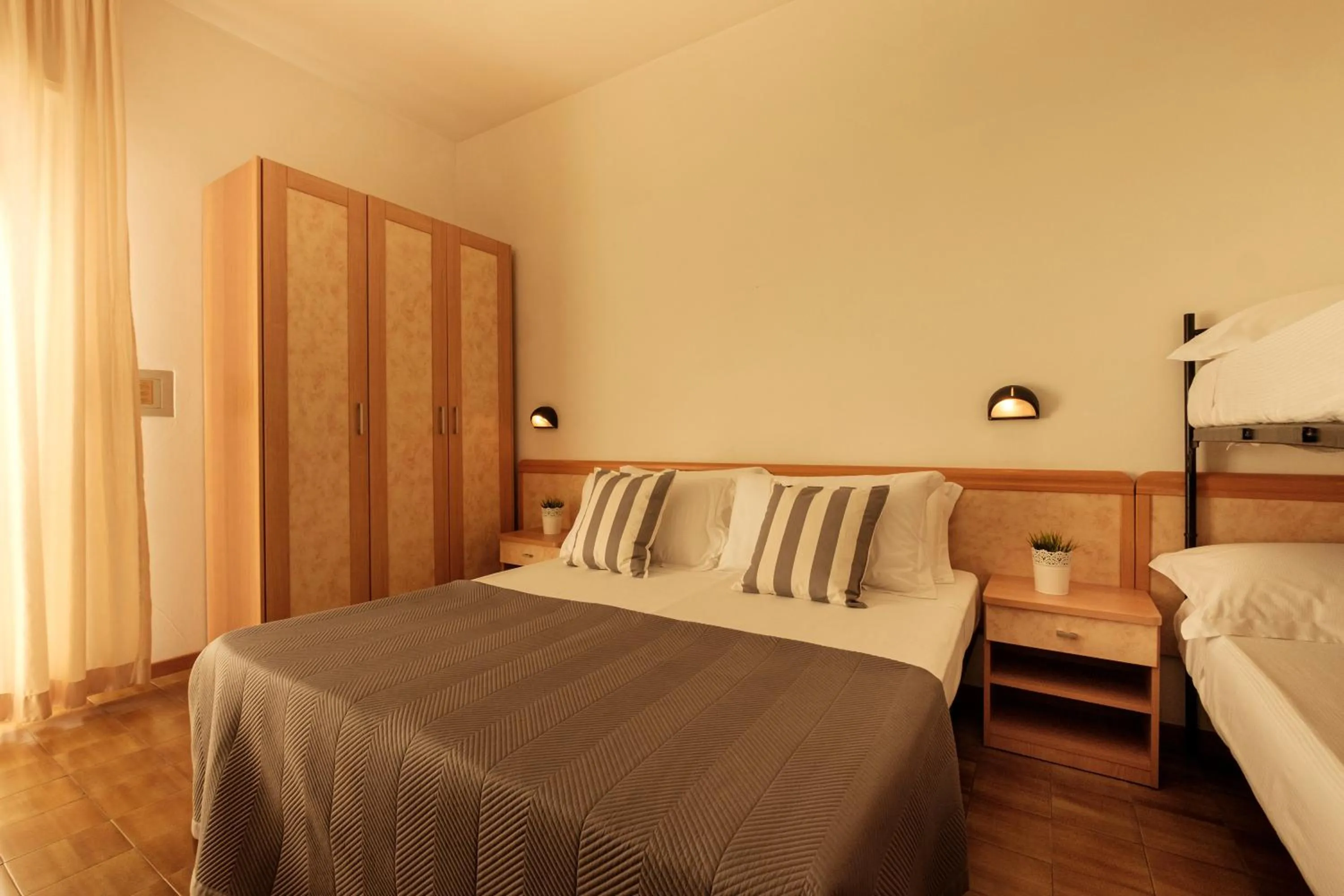 Bed in Hotel Oceanic