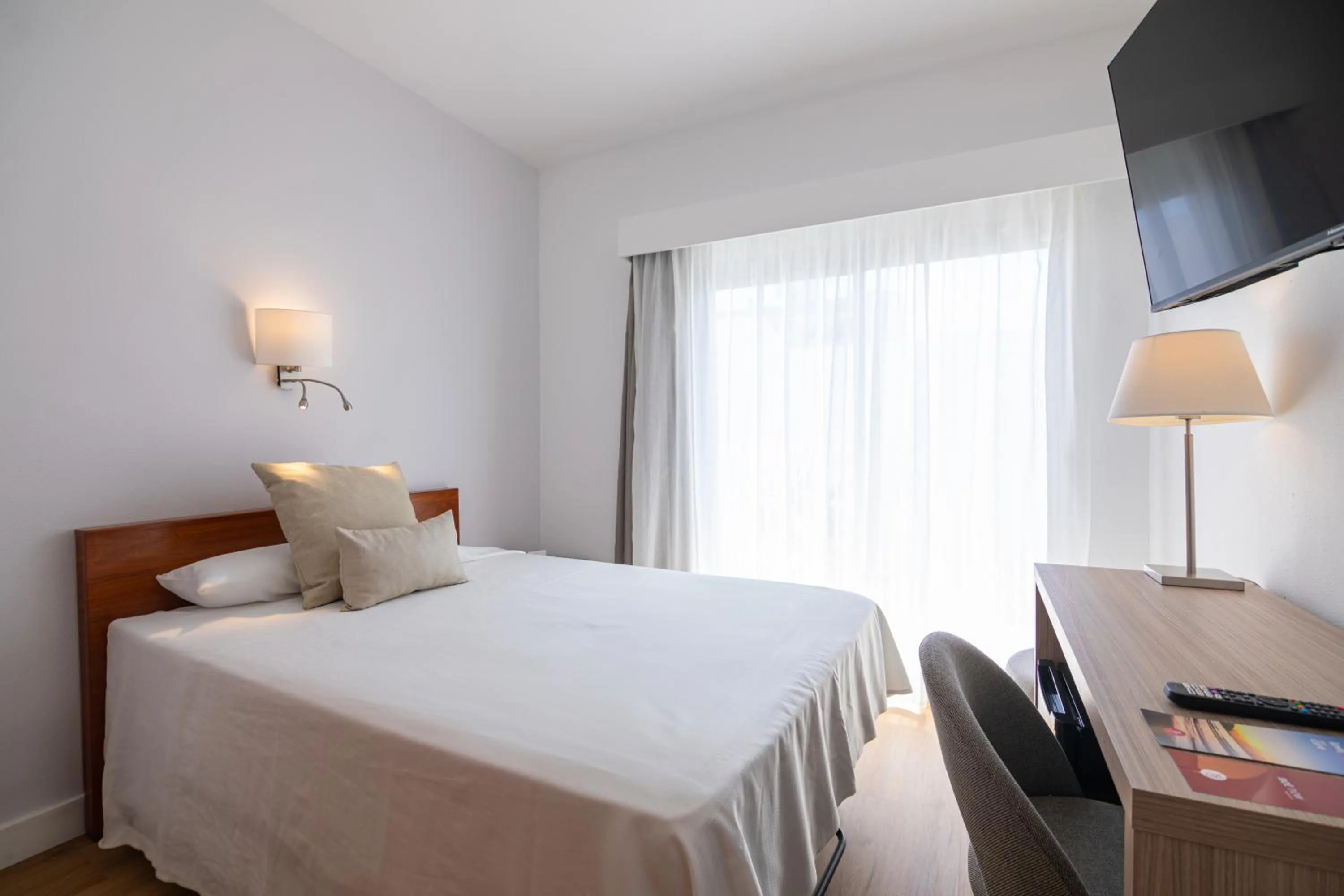 Bedroom, Bed in JS Miramar