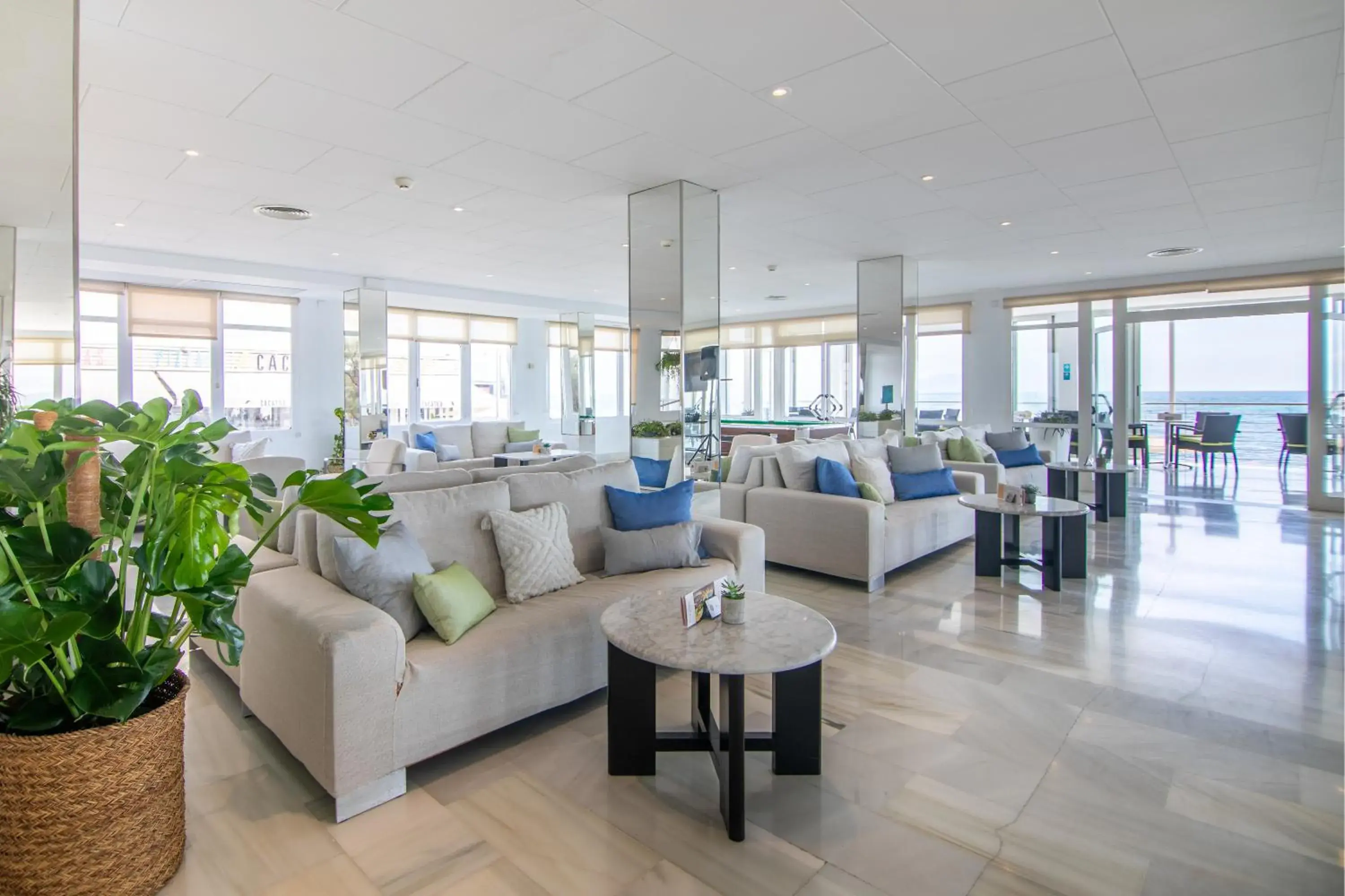 Lounge or bar in JS Miramar Lounge or bar in JS Miramar