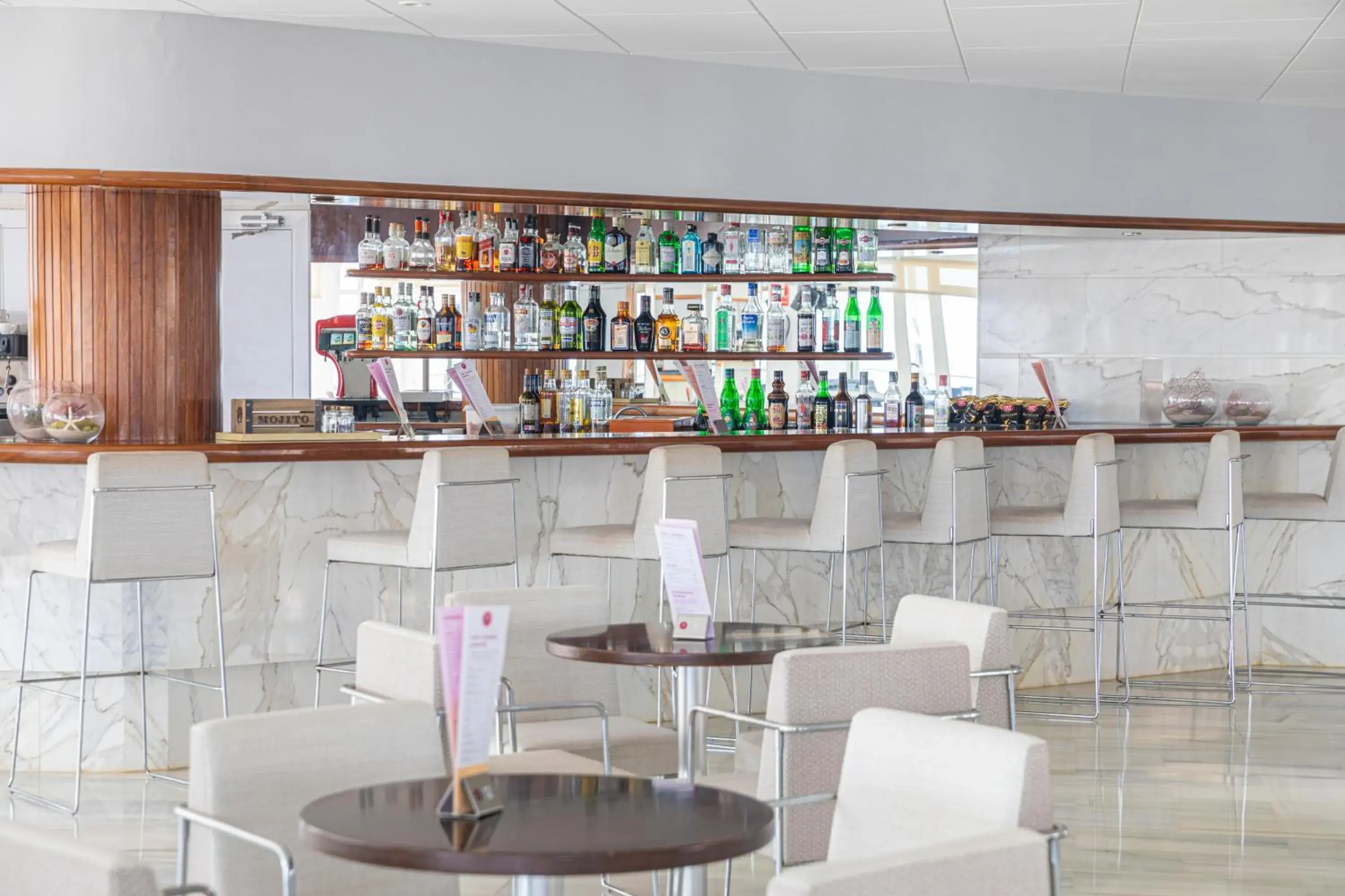 Lounge or bar in JS Miramar Lounge or bar in JS Miramar