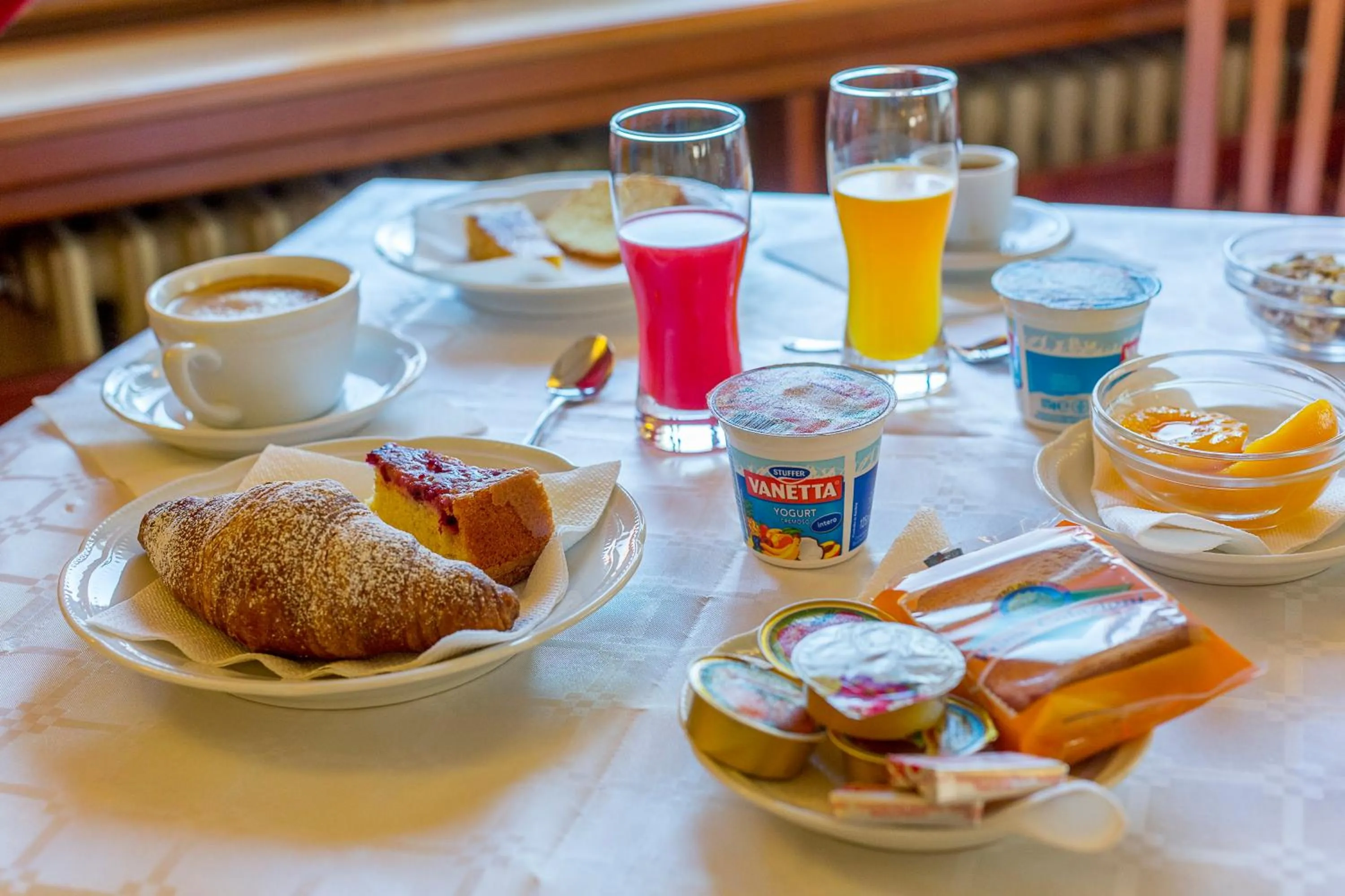 Breakfast in Hotel Trieste