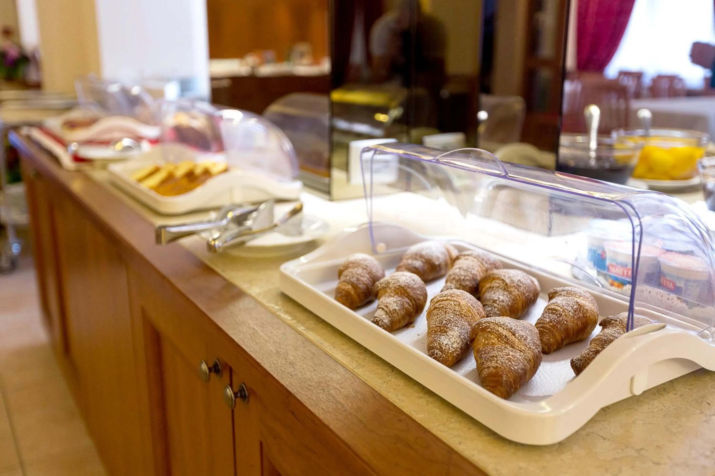 Breakfast in Hotel Trieste