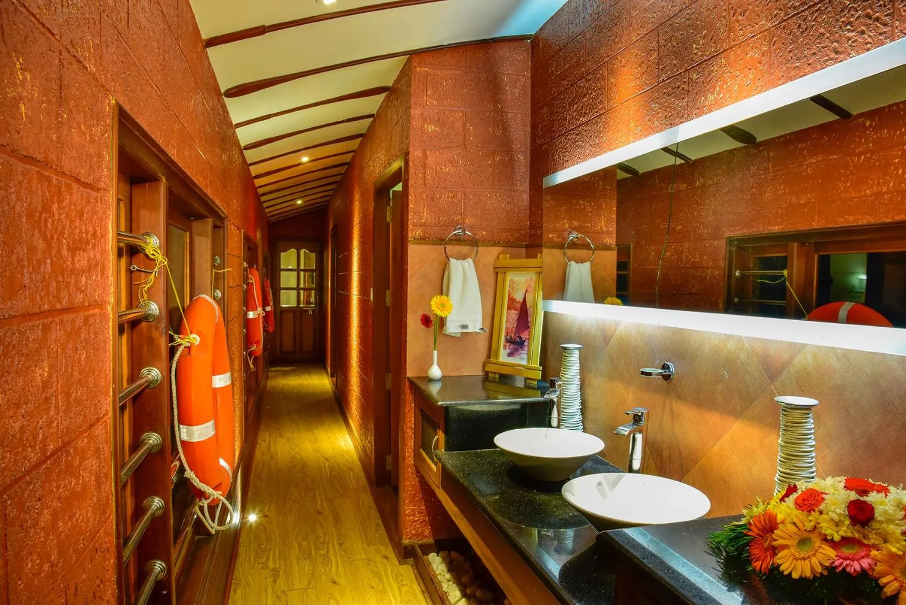 Lake view in Abad Premium House Boat