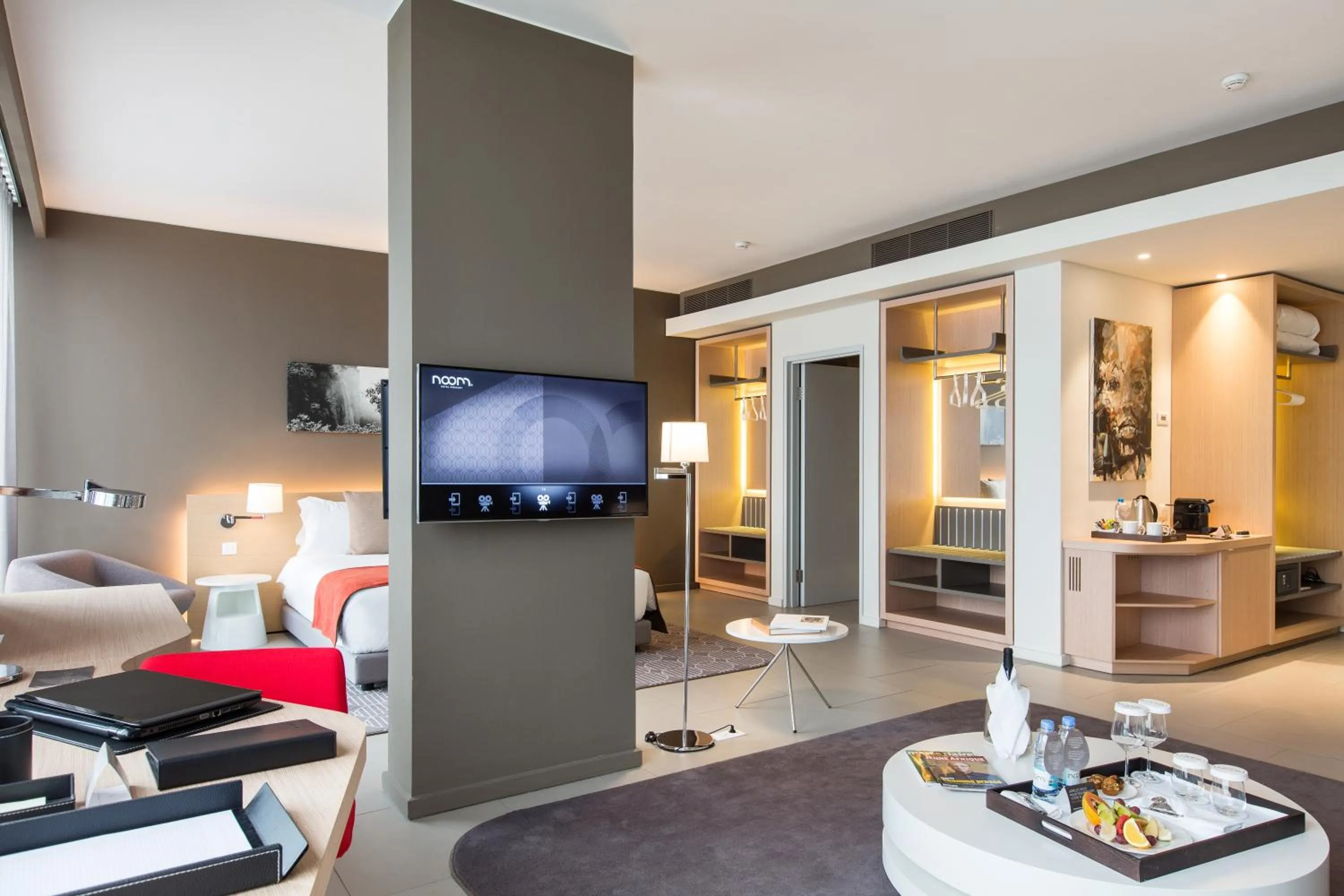 Photo of the whole room, Bed in Noom Hotel Conakry