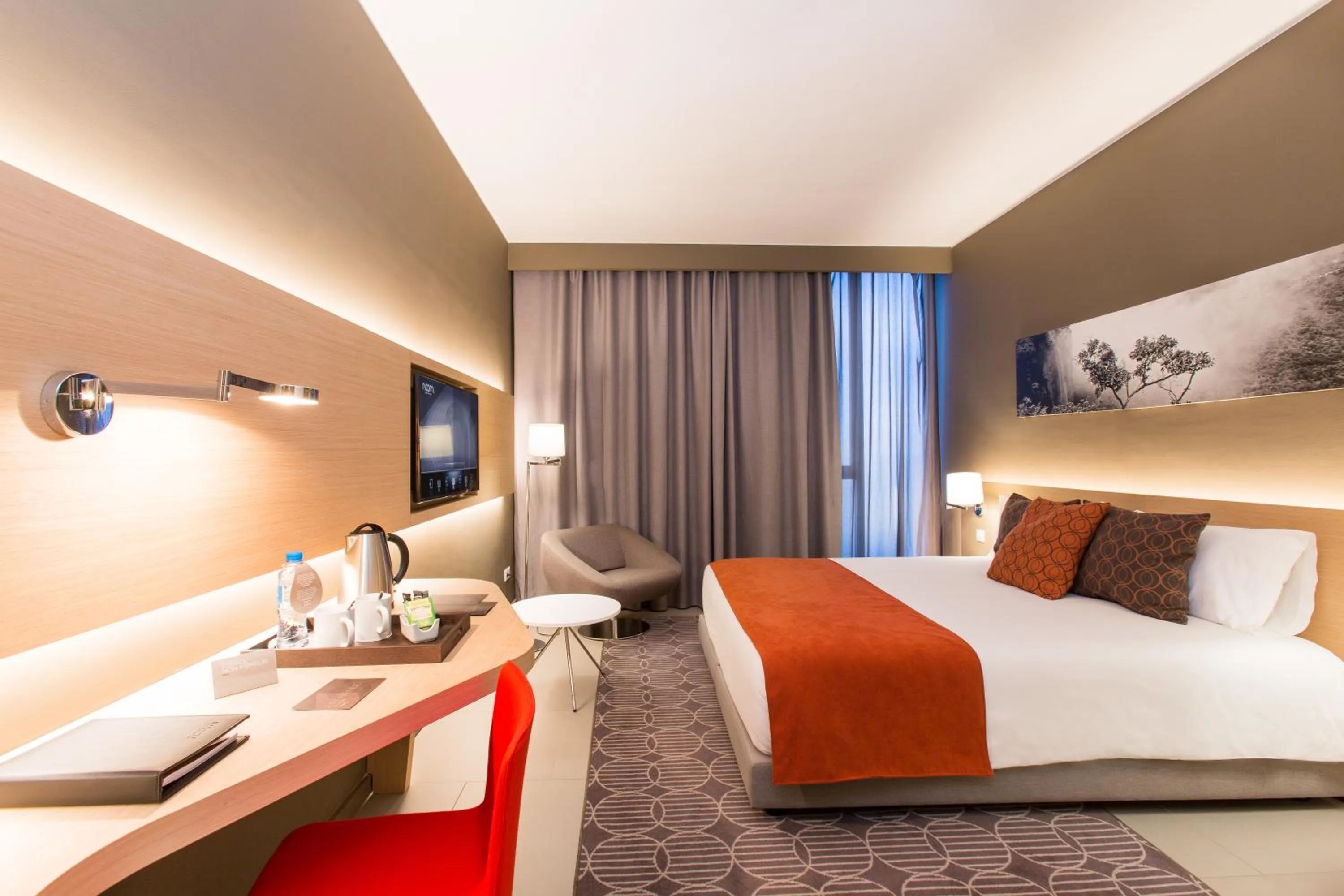 Photo of the whole room, Bed in Noom Hotel Conakry