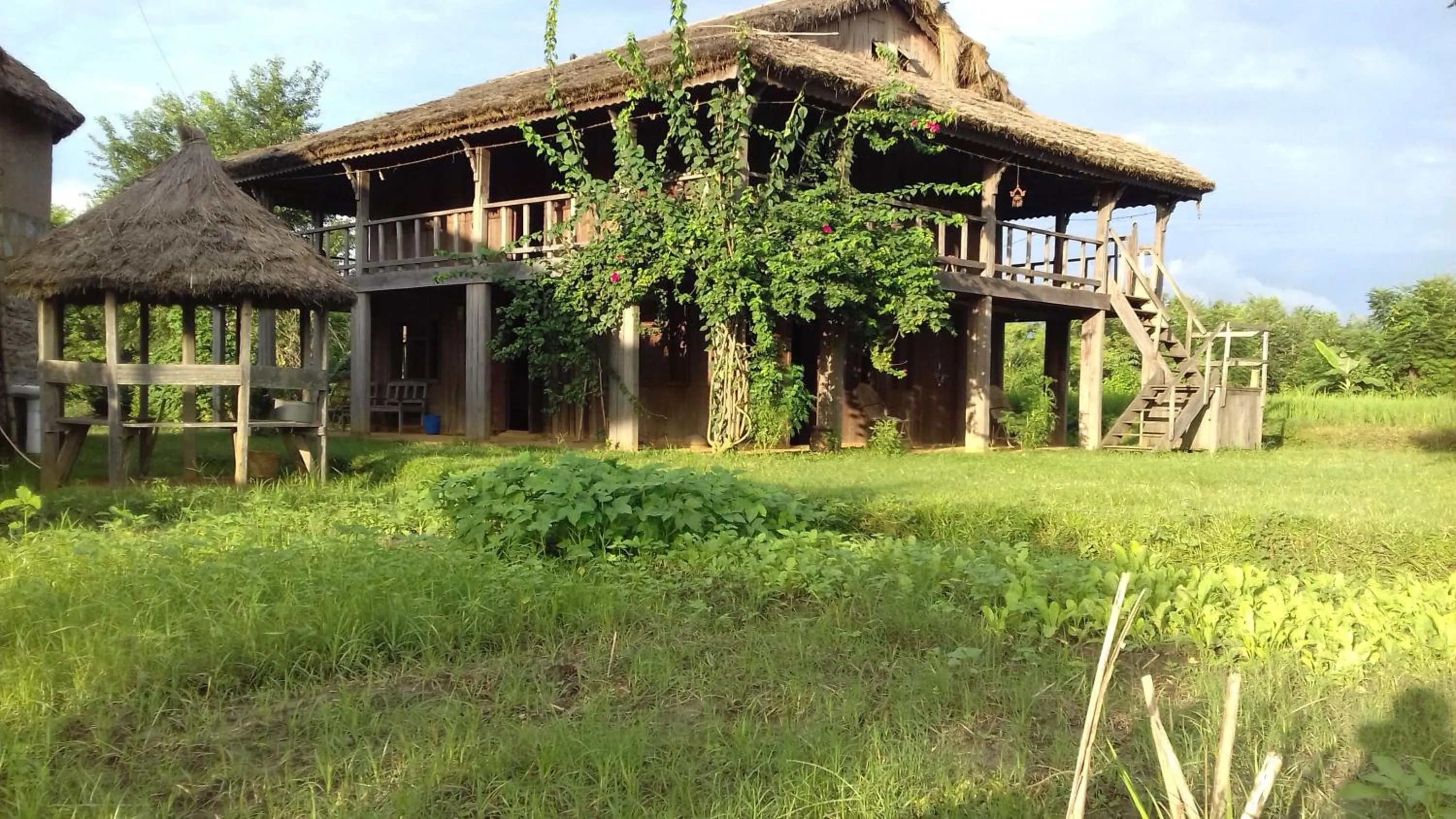 Shanta Ghar A Rustic Guesthouse