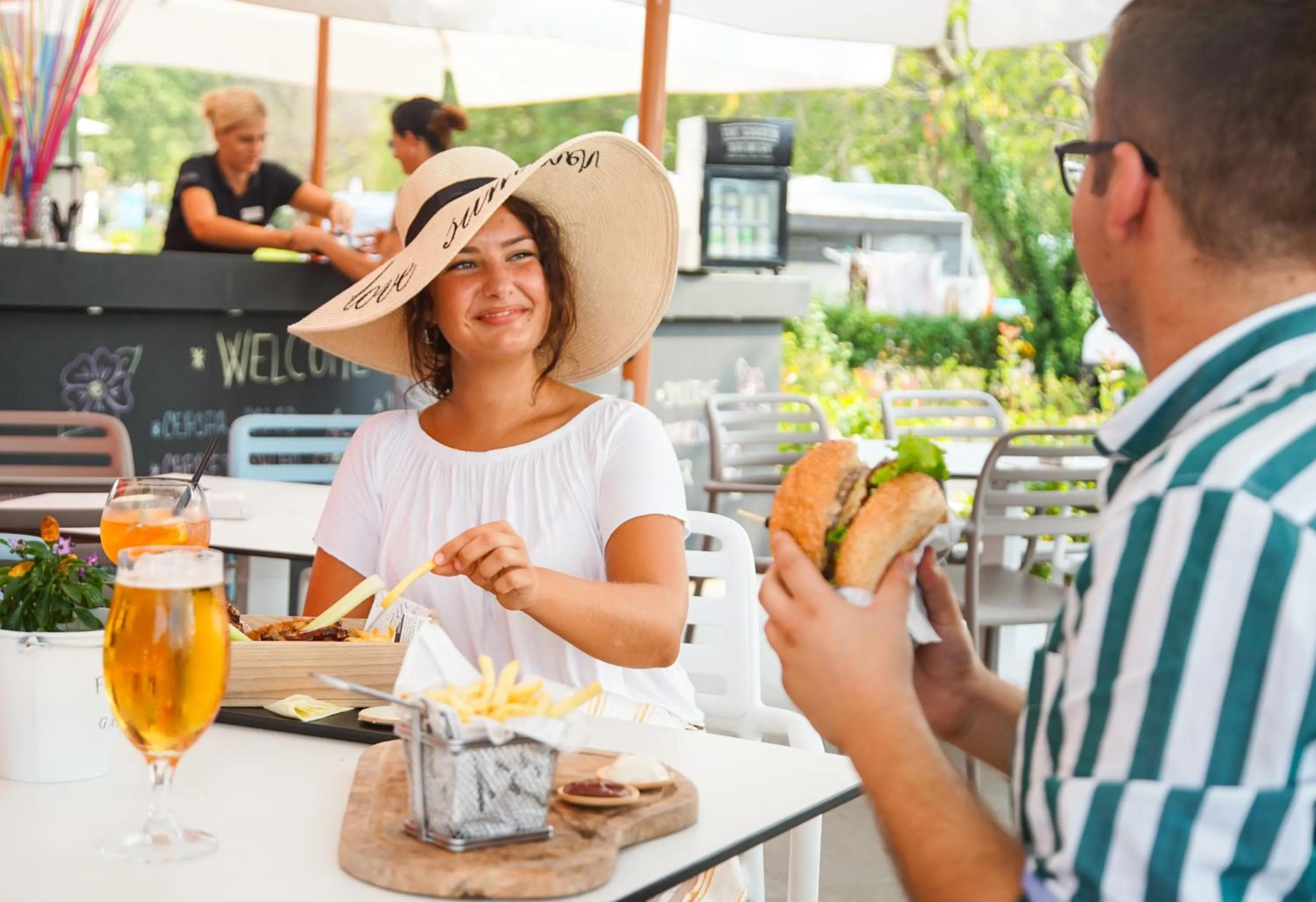 Restaurant/places to eat in Maistra Camping Veštar Mobile homes