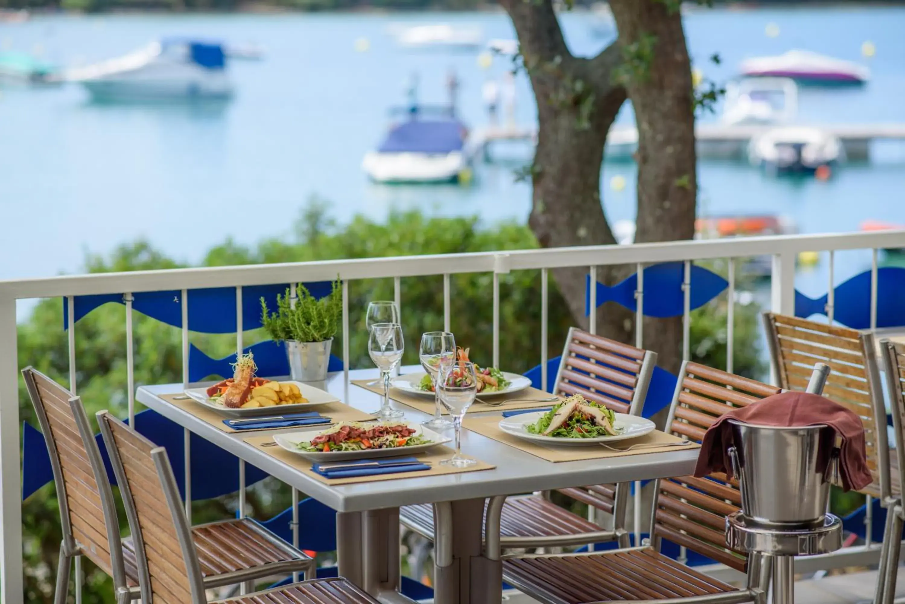 Restaurant/places to eat in Maistra Camping Veštar Mobile homes Restaurant/places to eat in Maistra Camping Veštar Mobile homes