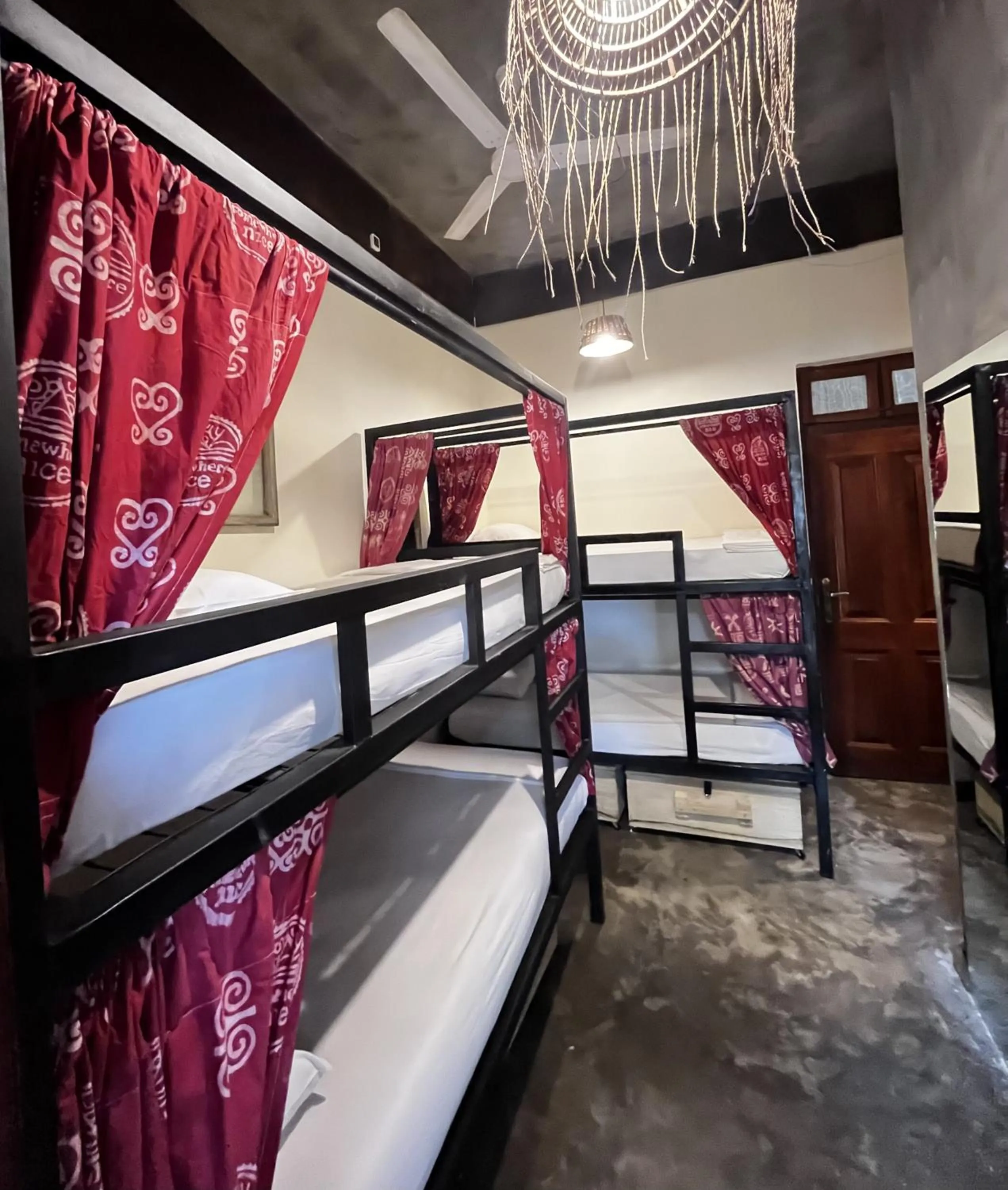 Bedroom, Bed in somewhere nice