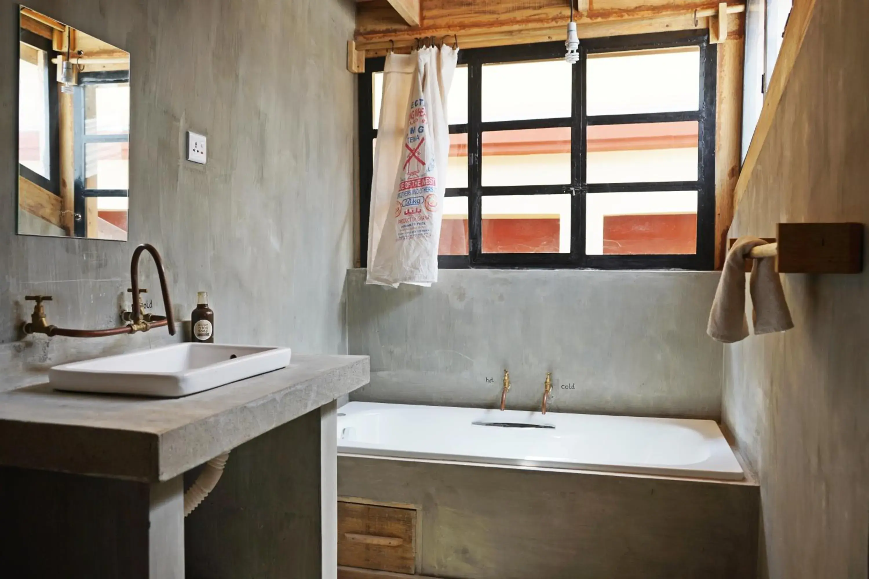 Bathroom in somewhere nice Bathroom in somewhere nice