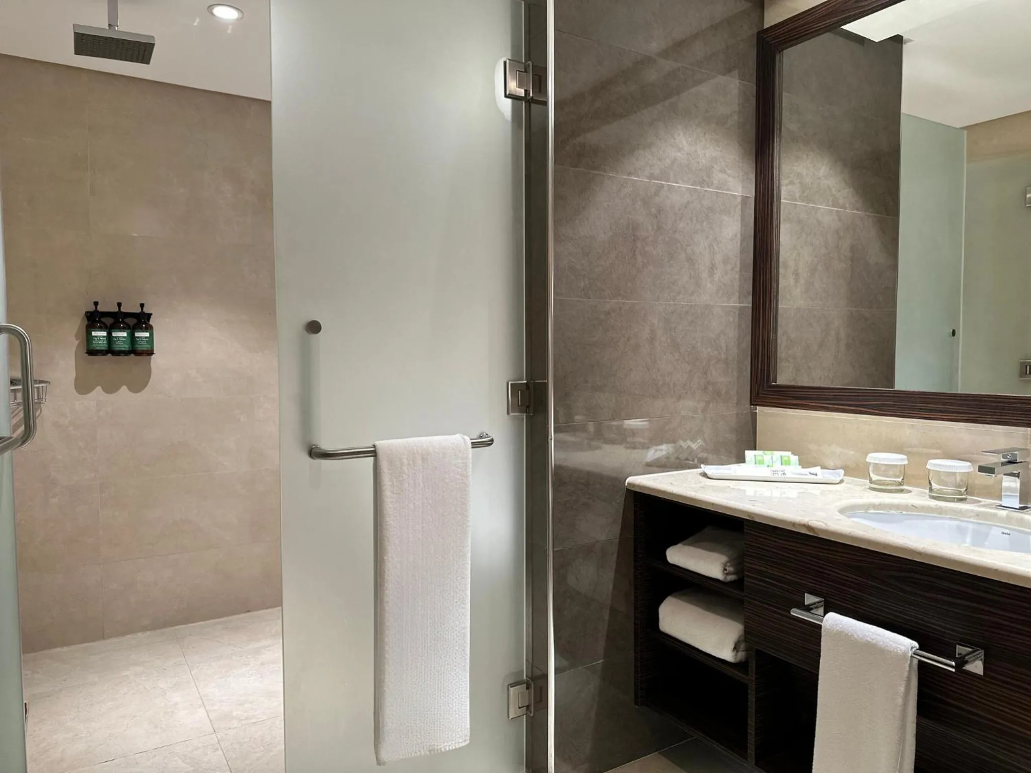 Bathroom in Crowne Plaza Kuwait Al Thuraya City by IHG