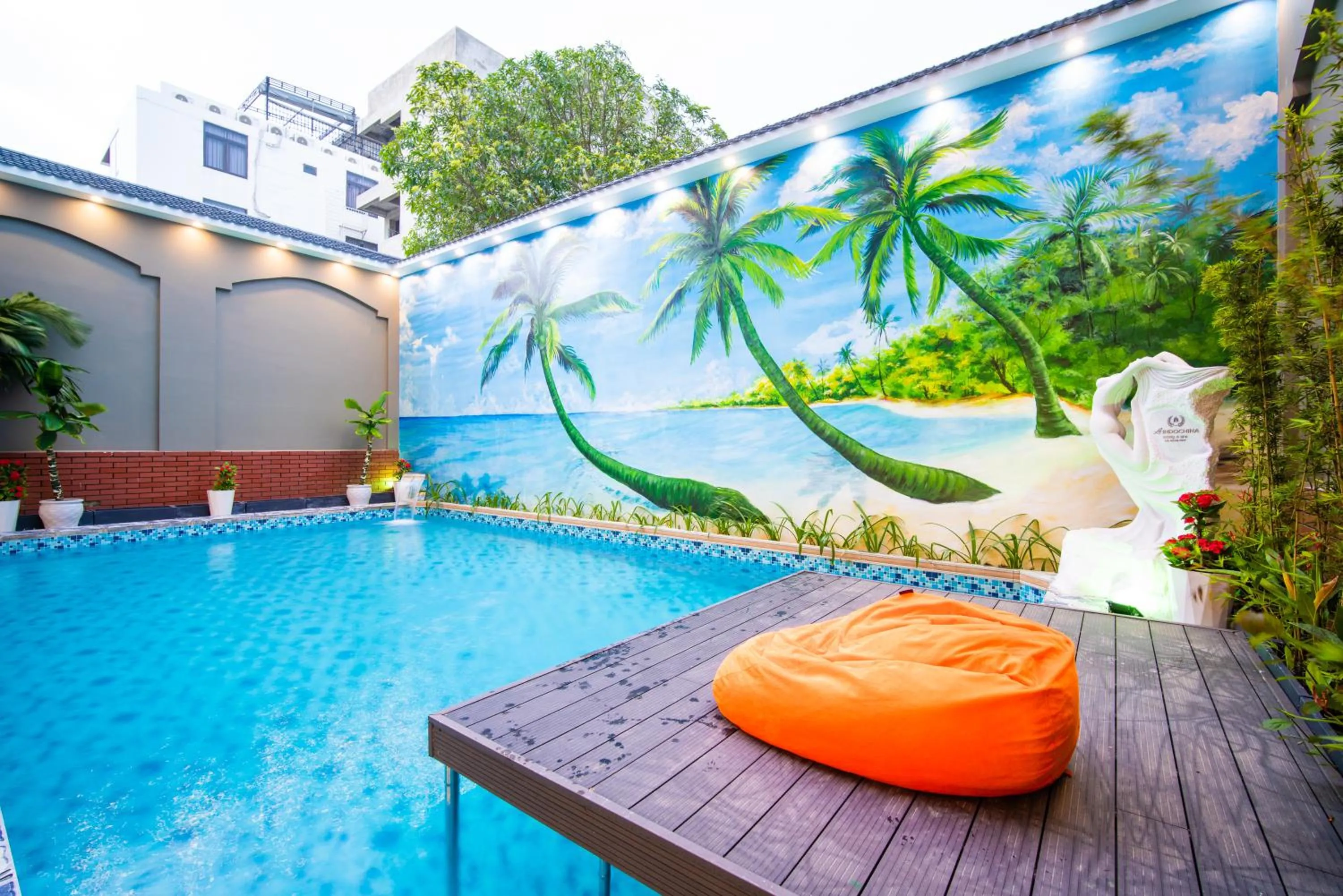 Swimming pool in Me Q Beach Hotel