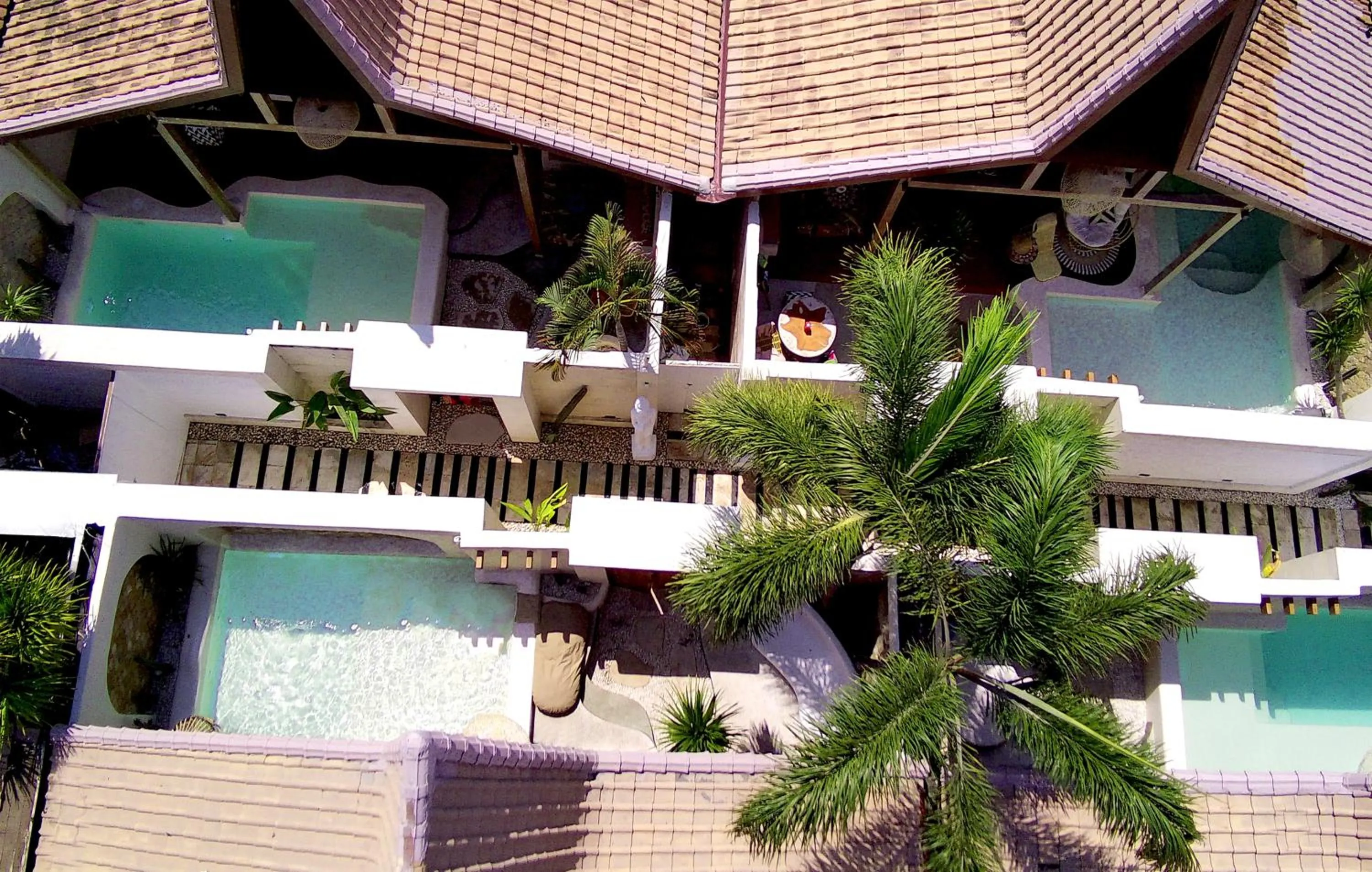 Swimming pool in Kaleydo Villas