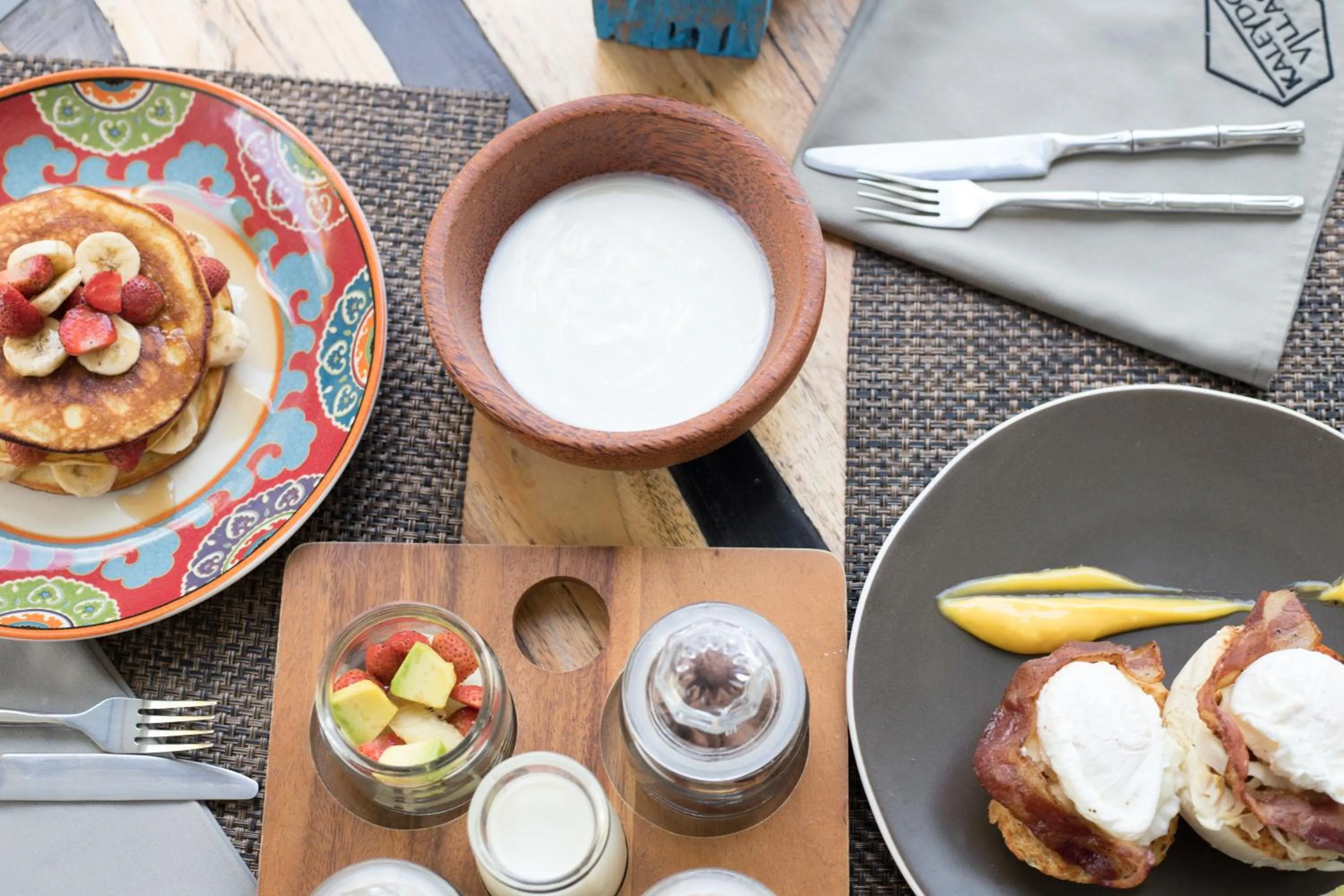 Breakfast in Kaleydo Villas