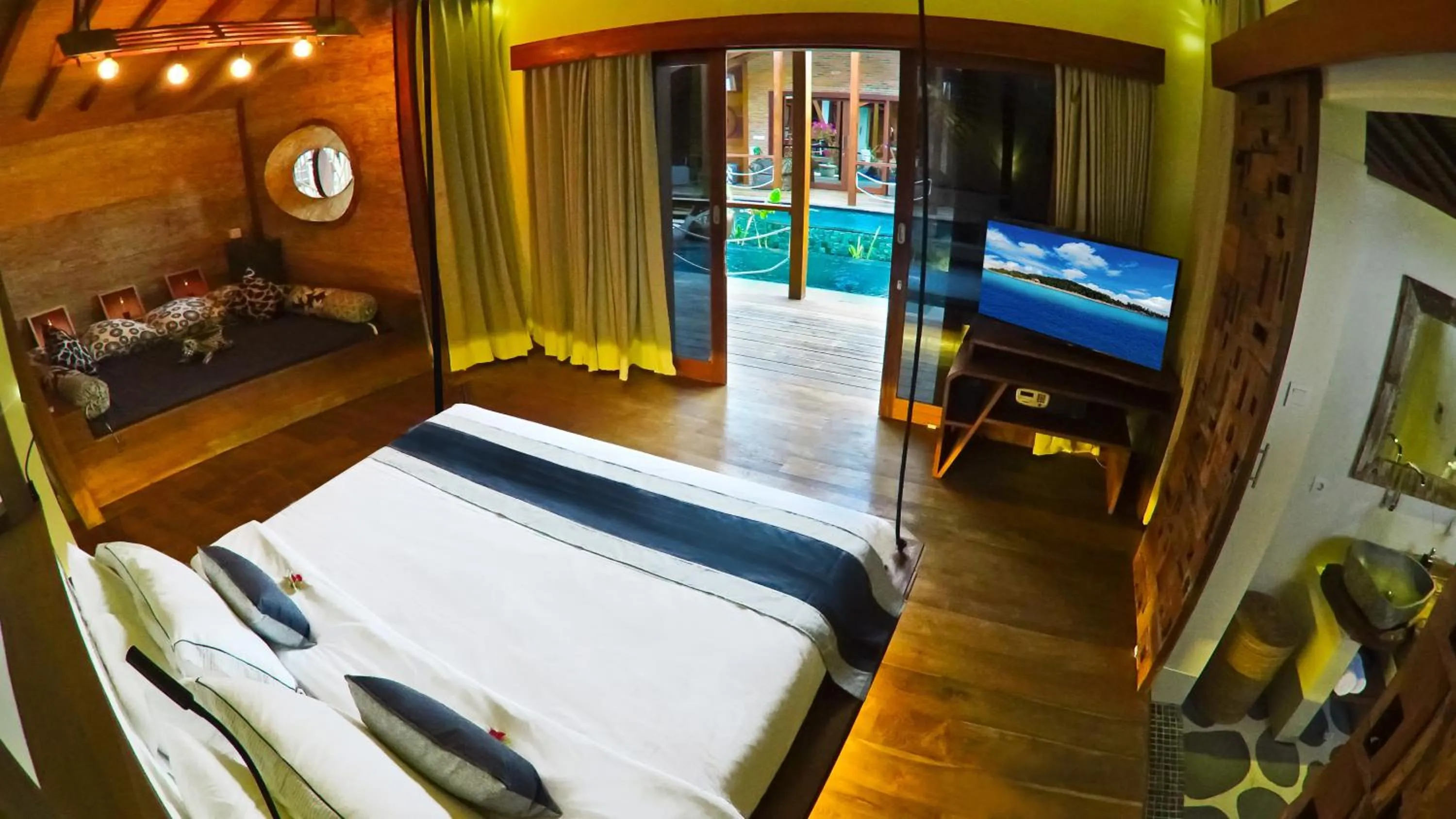 Day, Bed in Kaleydo Villas