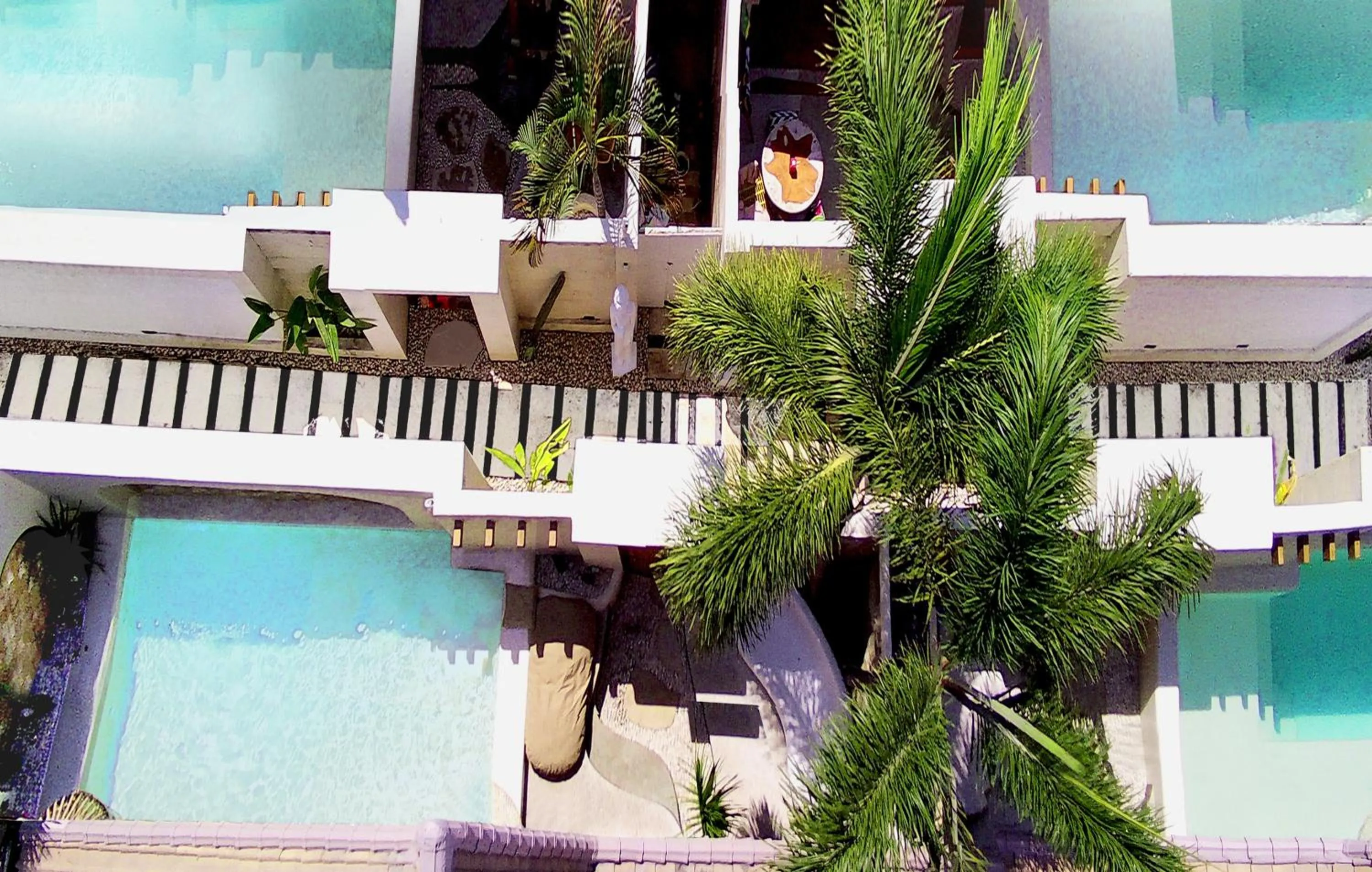 Swimming pool in Kaleydo Villas