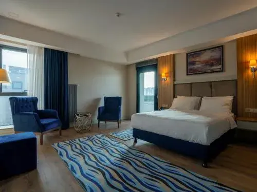 Premium Room with Queen Size Bed in Elite World Comfy Diyarbakır Premium Room with Queen Size Bed in Elite World Comfy Diyarbakır