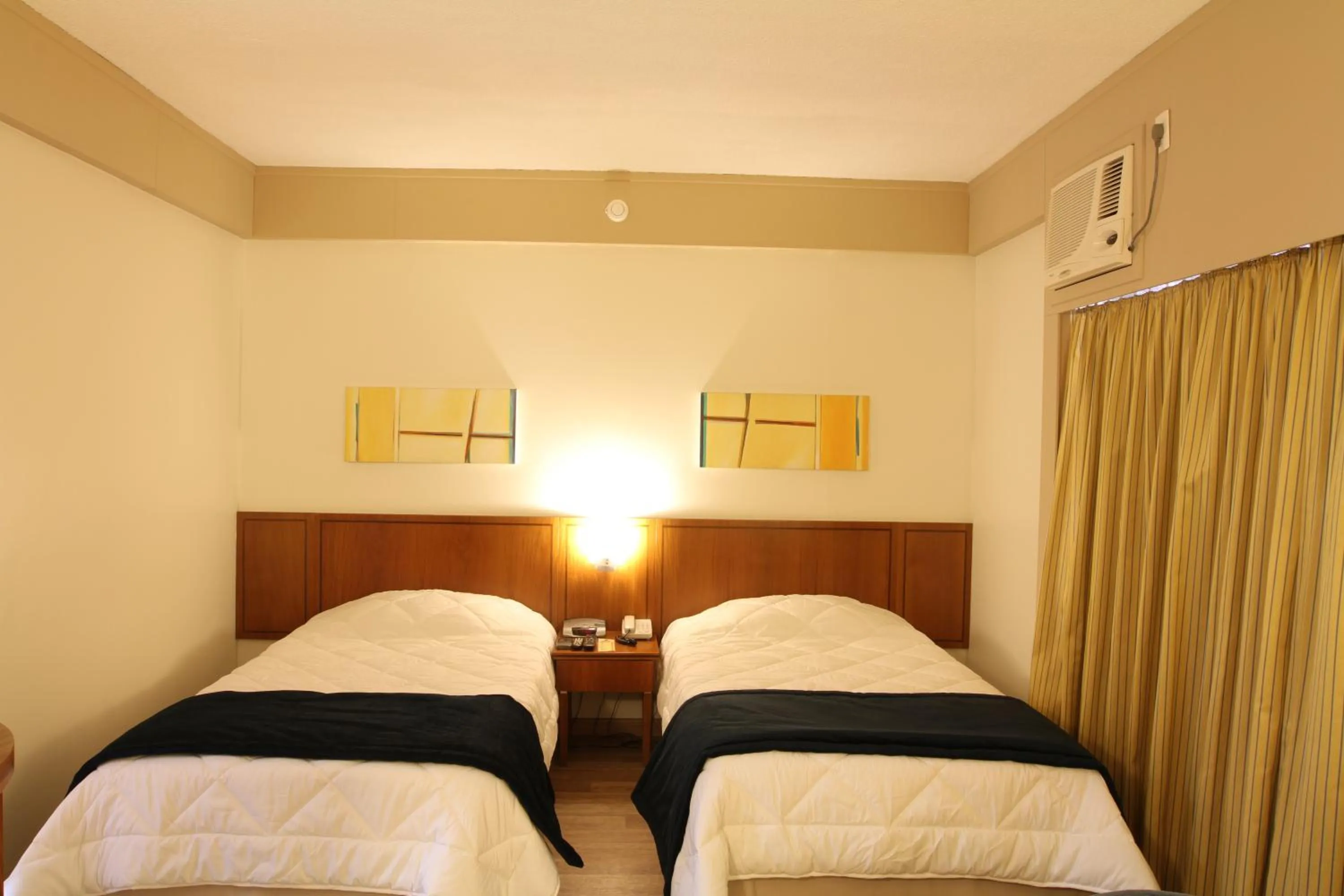 Photo of the whole room, Bed in Travel Inn Hotels Ibirapuera