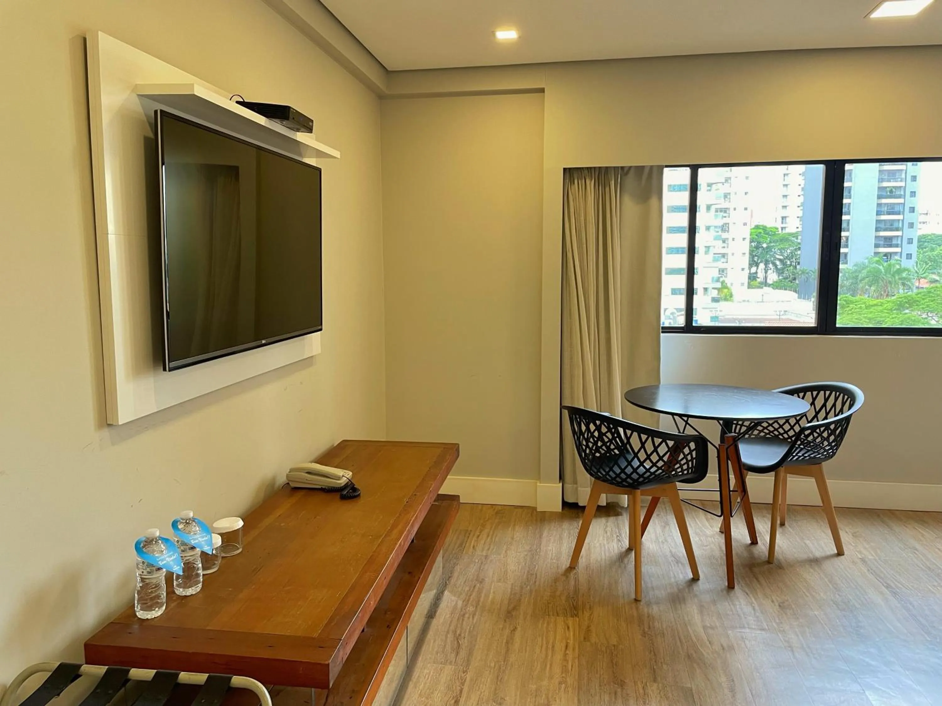 TV and multimedia in Travel Inn Hotels Ibirapuera