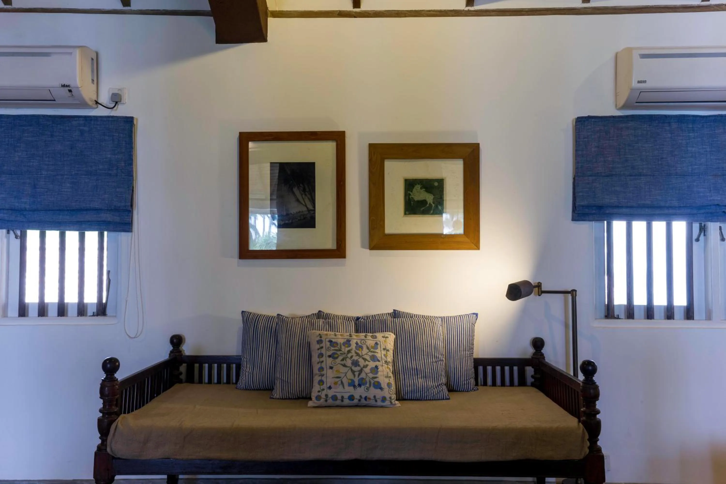 Villa Saffron Hikkaduwa