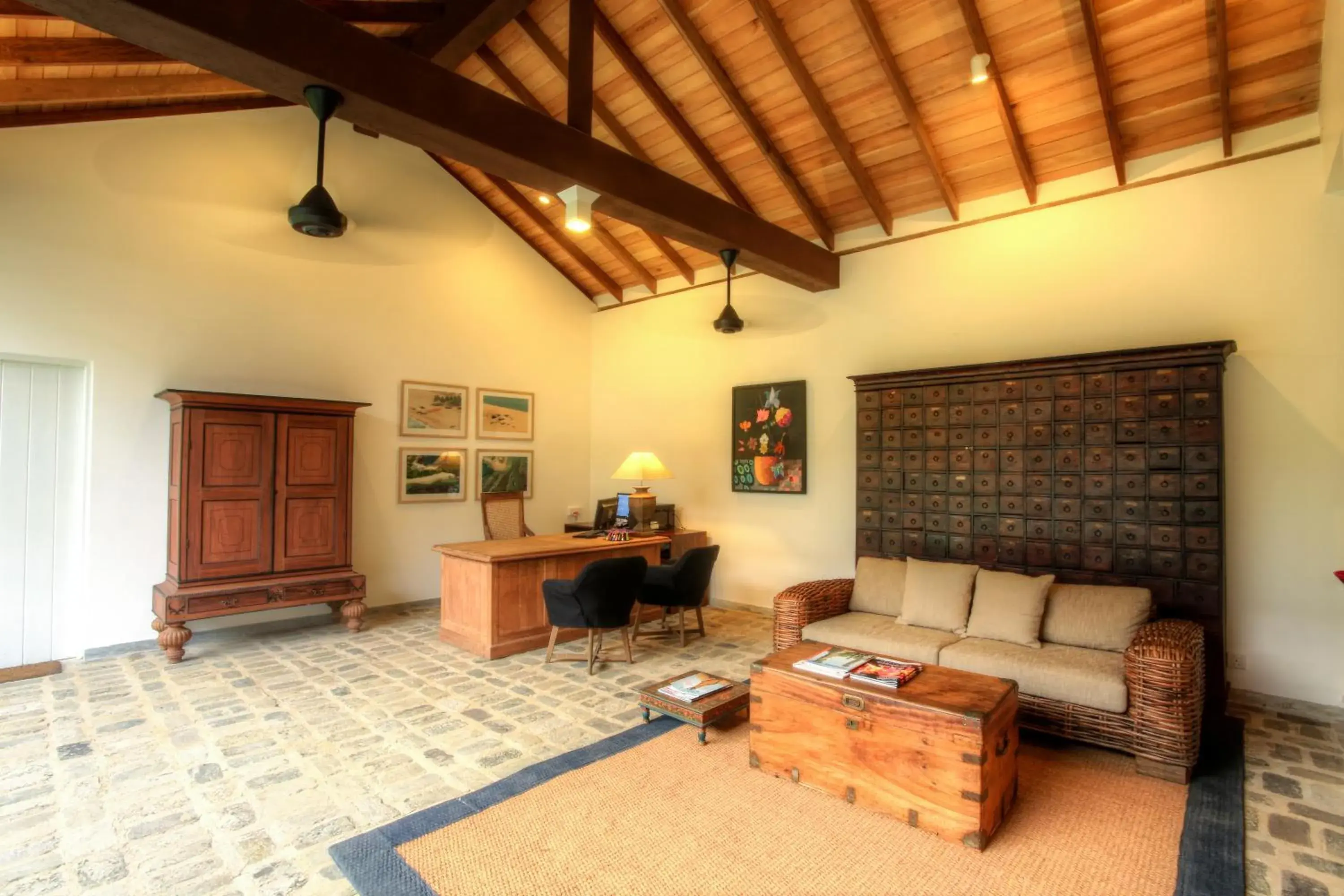 Lobby or reception in Villa Saffron Hikkaduwa Lobby or reception in Villa Saffron Hikkaduwa