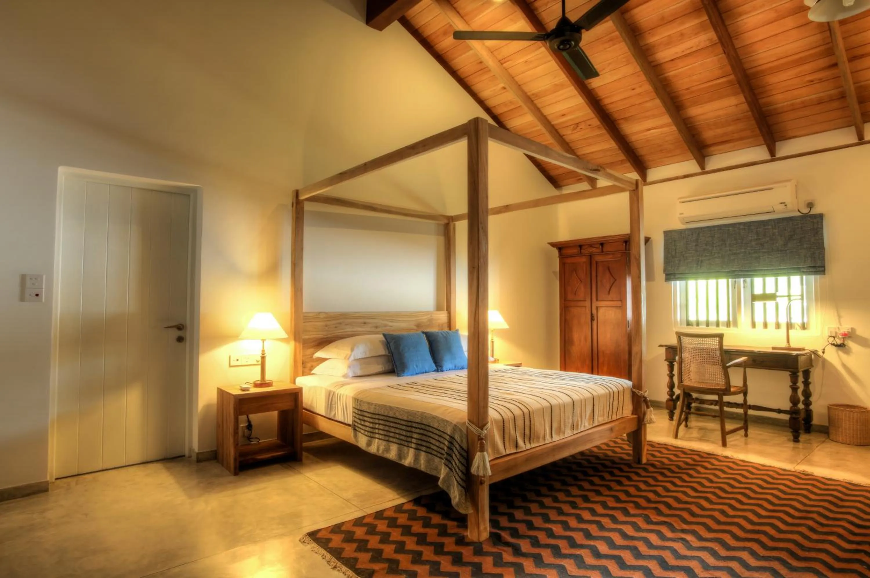 Bedroom, Bed in Villa Saffron Hikkaduwa