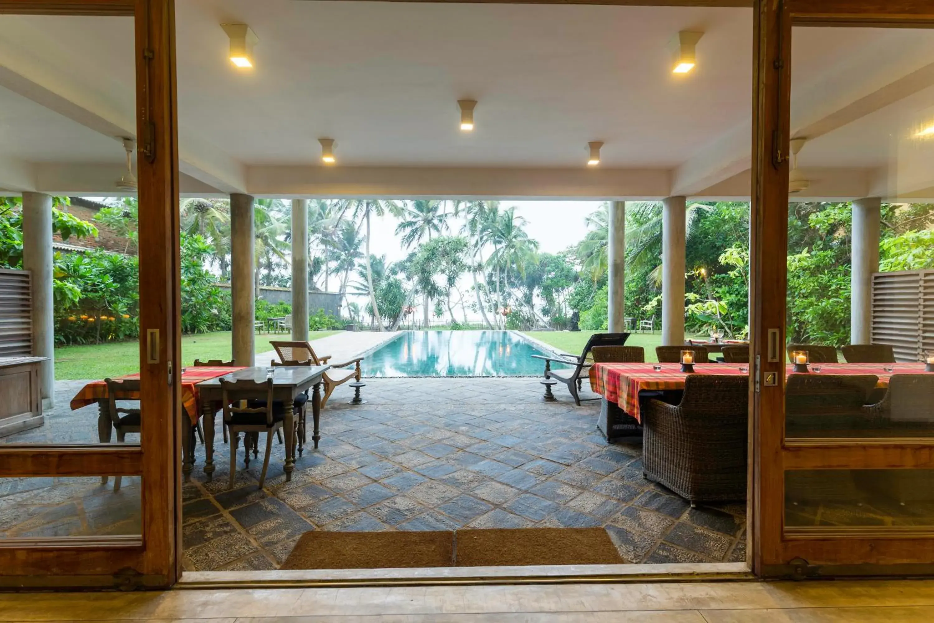 Restaurant/places to eat in Villa Saffron Hikkaduwa Restaurant/places to eat in Villa Saffron Hikkaduwa