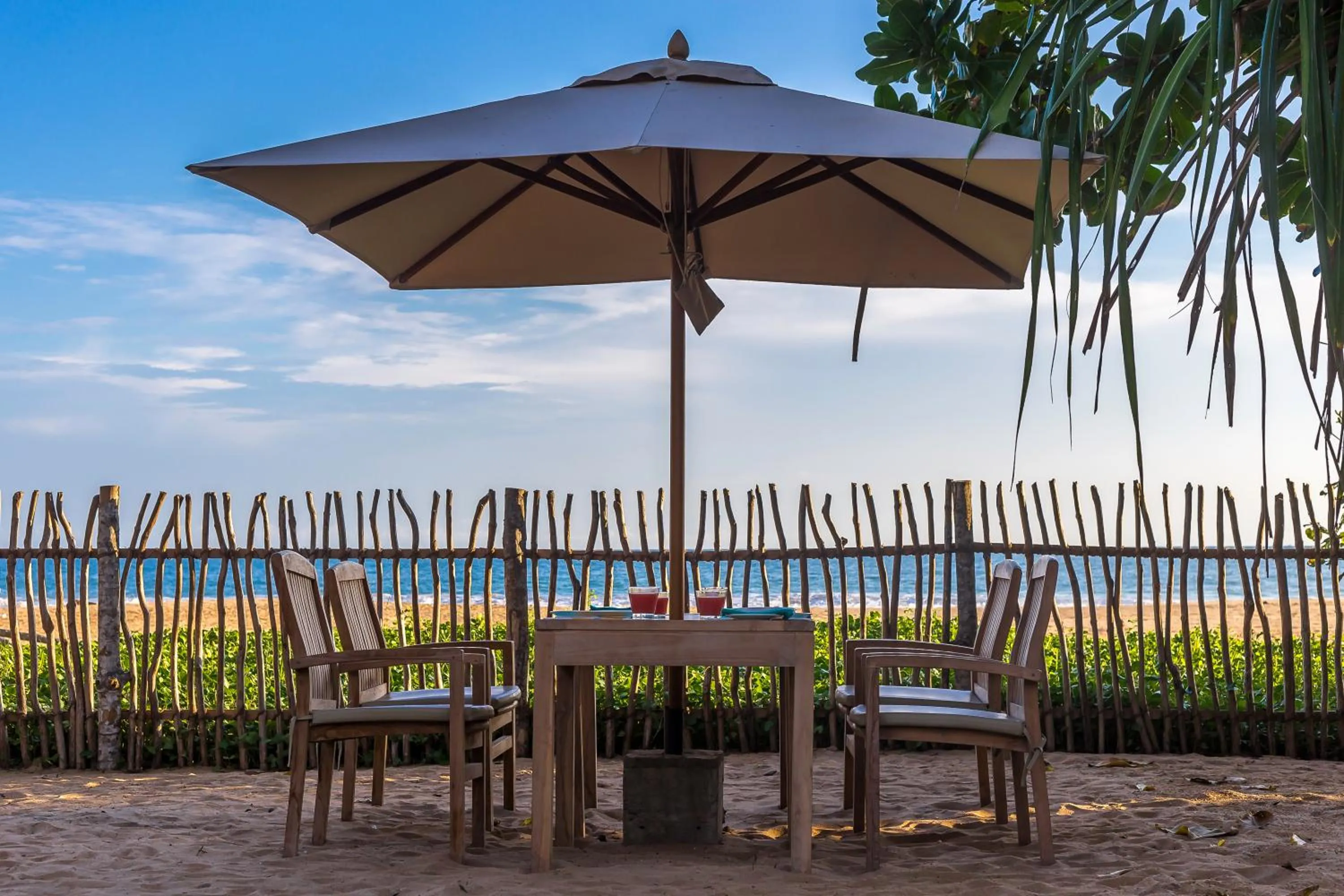 Seating area in Villa Saffron Hikkaduwa