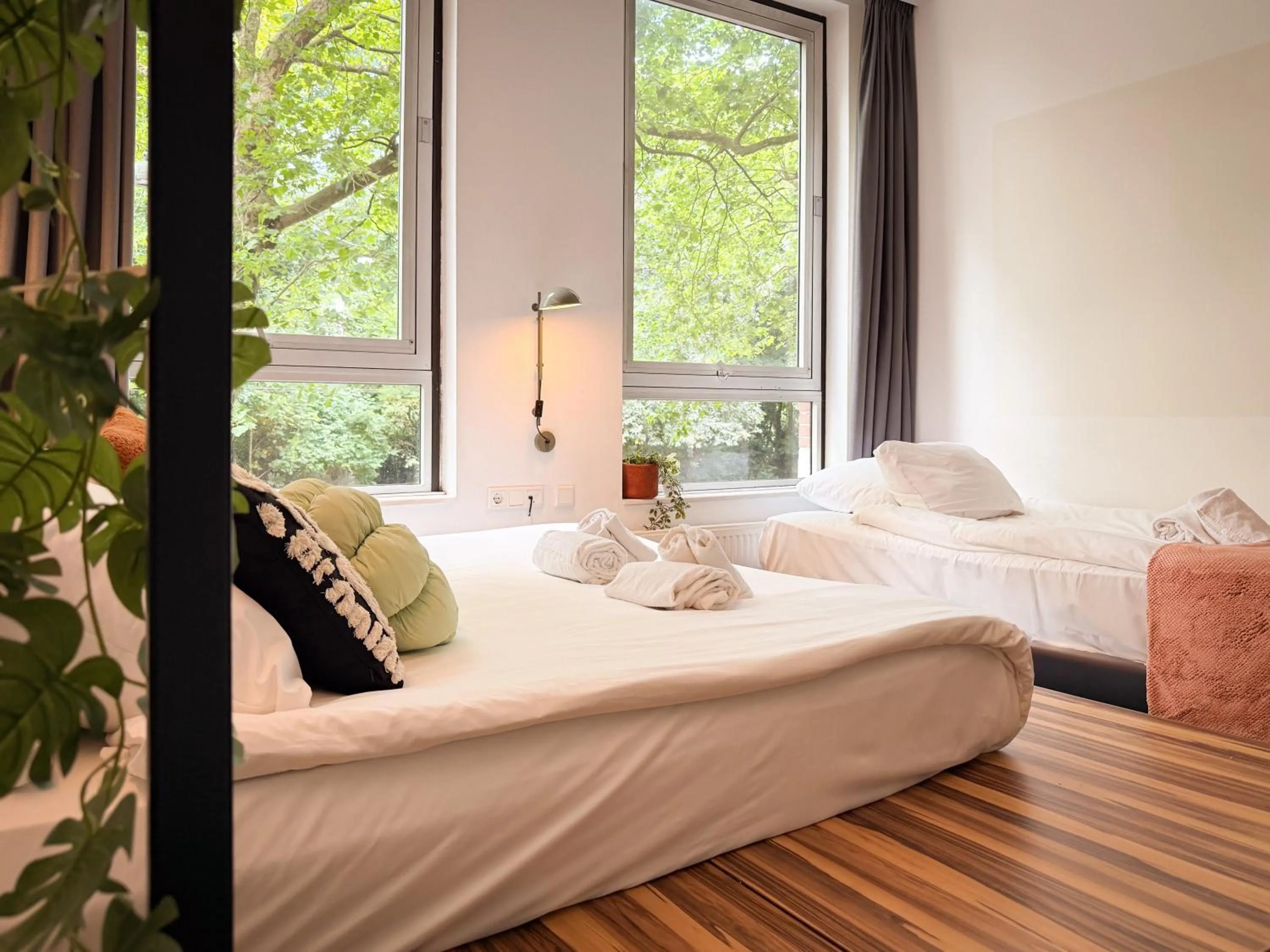 Bed in De Pijp Boutique Hotel