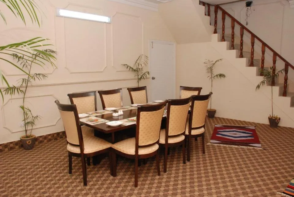Dining area in Savoy Inn Guest House Islamabad