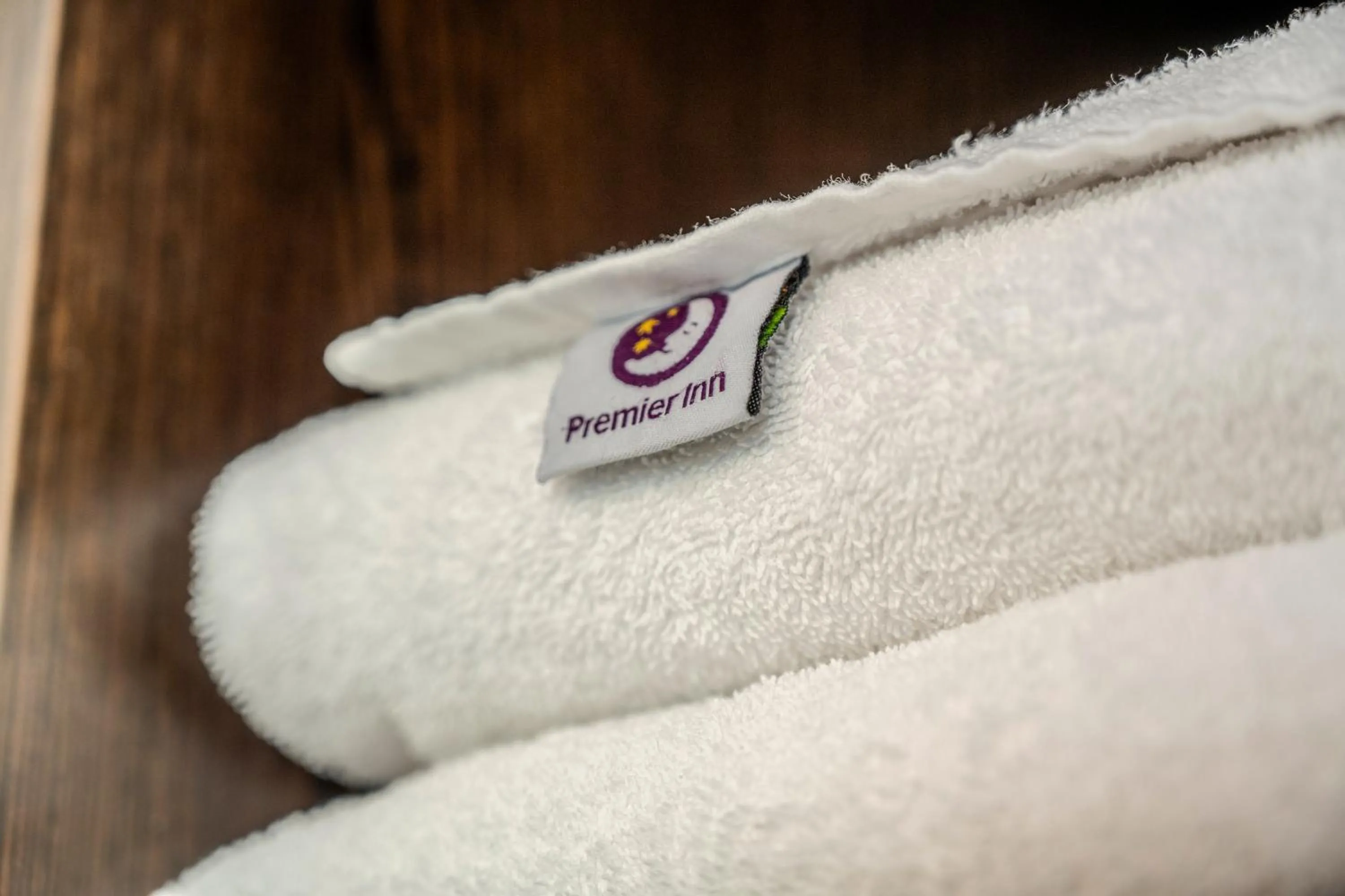 towels in Premier Inn München City West