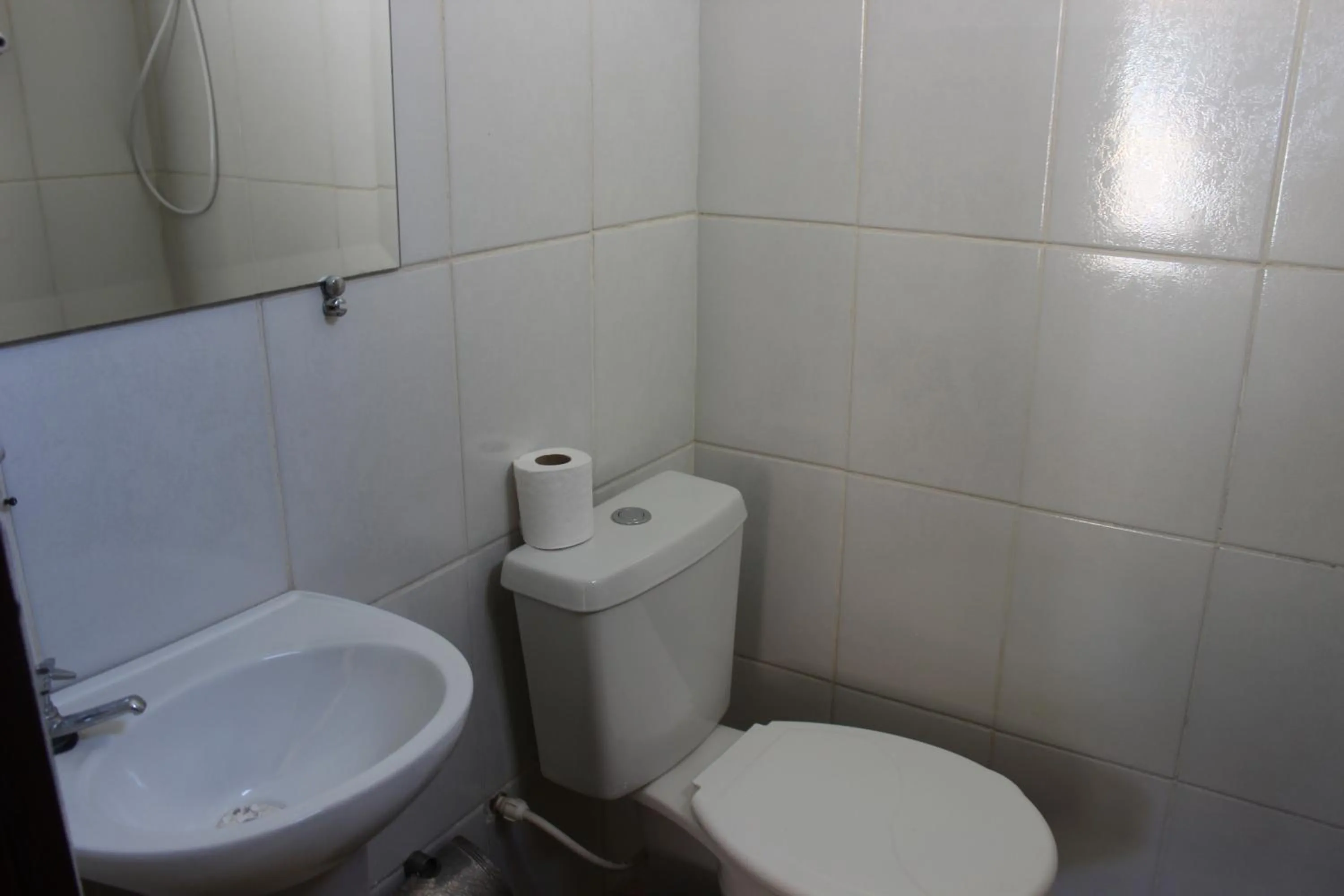 Toilet in Pousada Vila Cipó