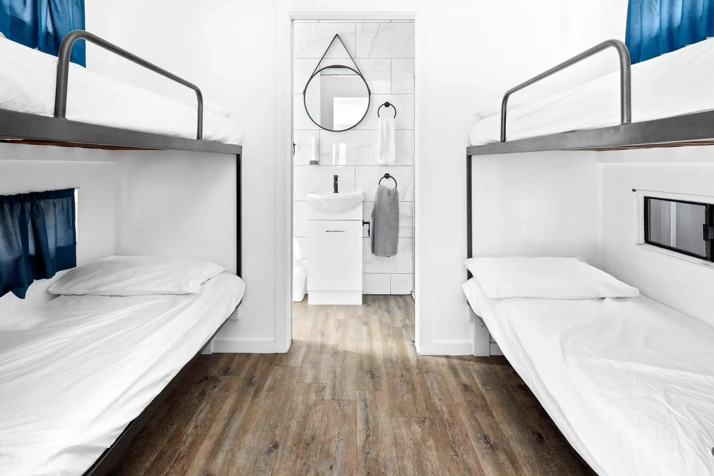 Budget family Cabin (6 Adults) in BIG4 Tassie Getaway Parks St Helens Budget family Cabin (6 Adults) in BIG4 Tassie Getaway Parks St Helens