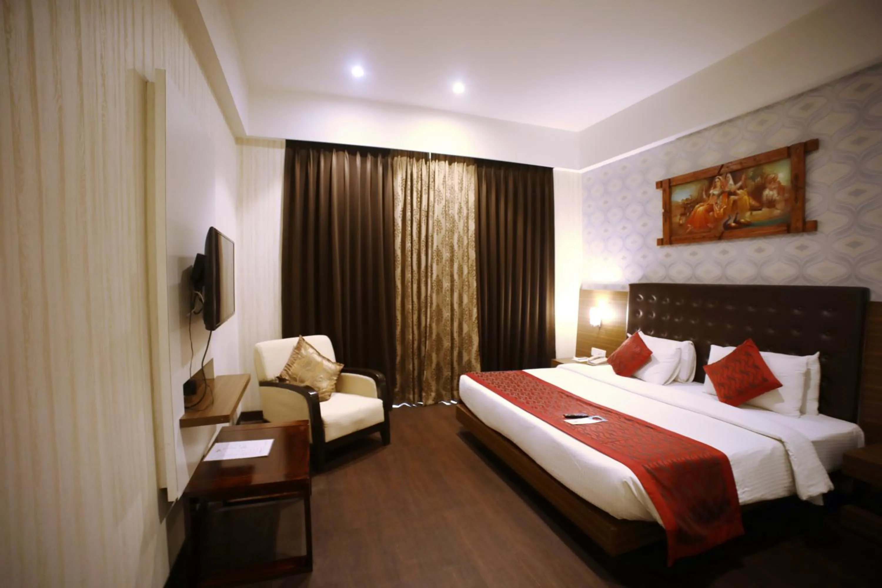 Bedroom, Bed in The Byke Suraj Plaza Pure Veg, Thane