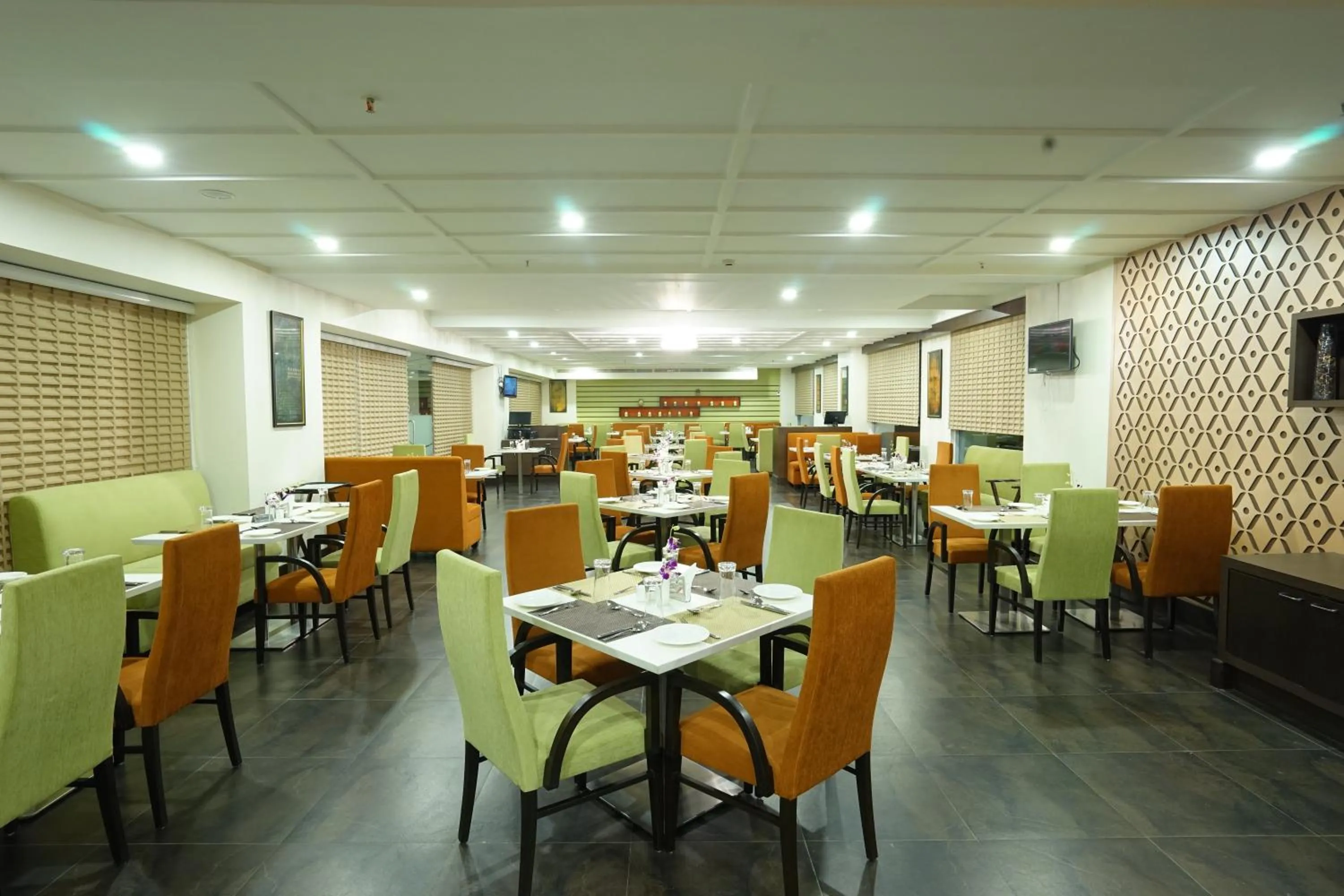 Restaurant/places to eat in The Byke Suraj Plaza Pure Veg, Thane
