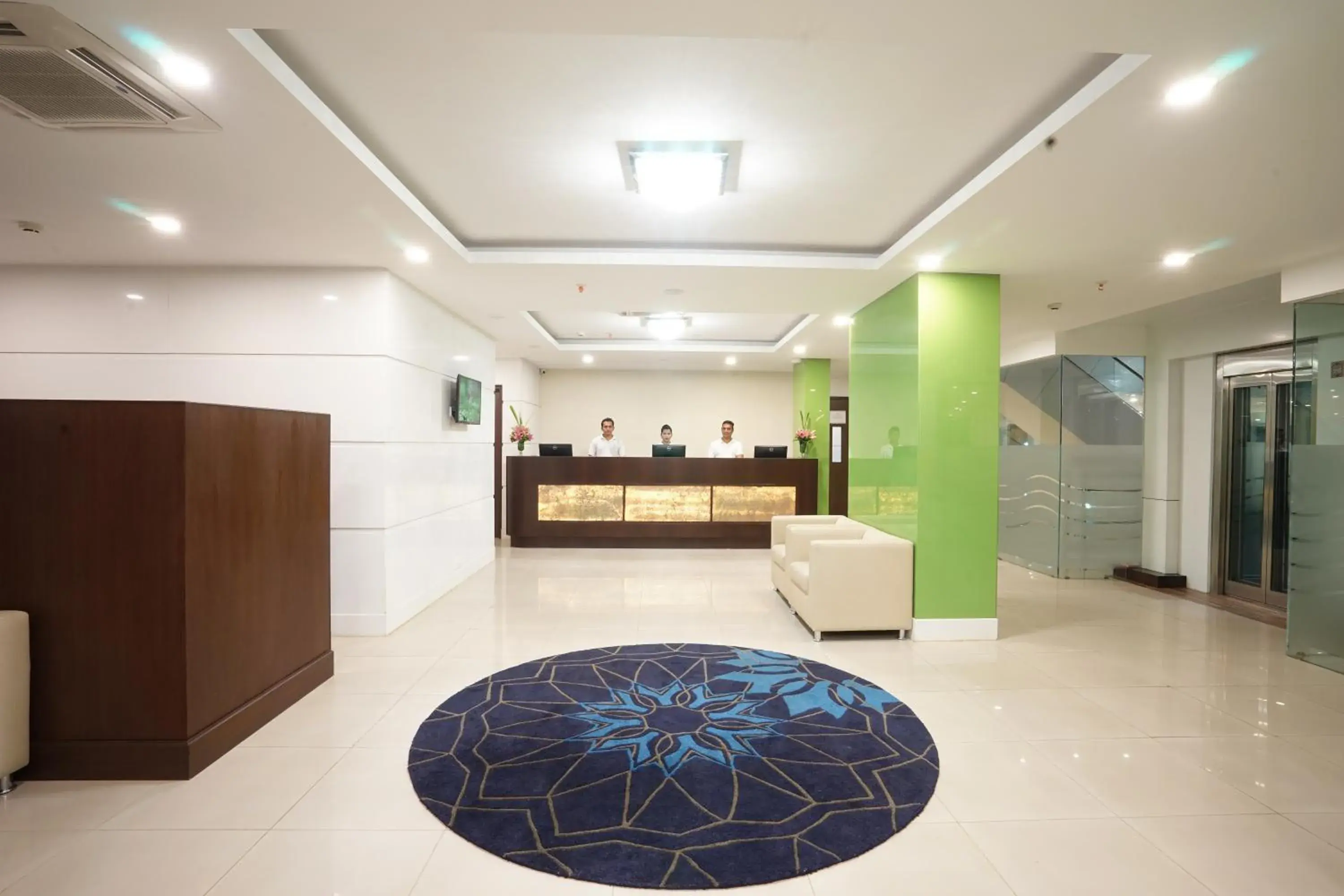 Lobby or reception in The Byke Suraj Plaza Pure Veg, Thane Lobby or reception in The Byke Suraj Plaza Pure Veg, Thane