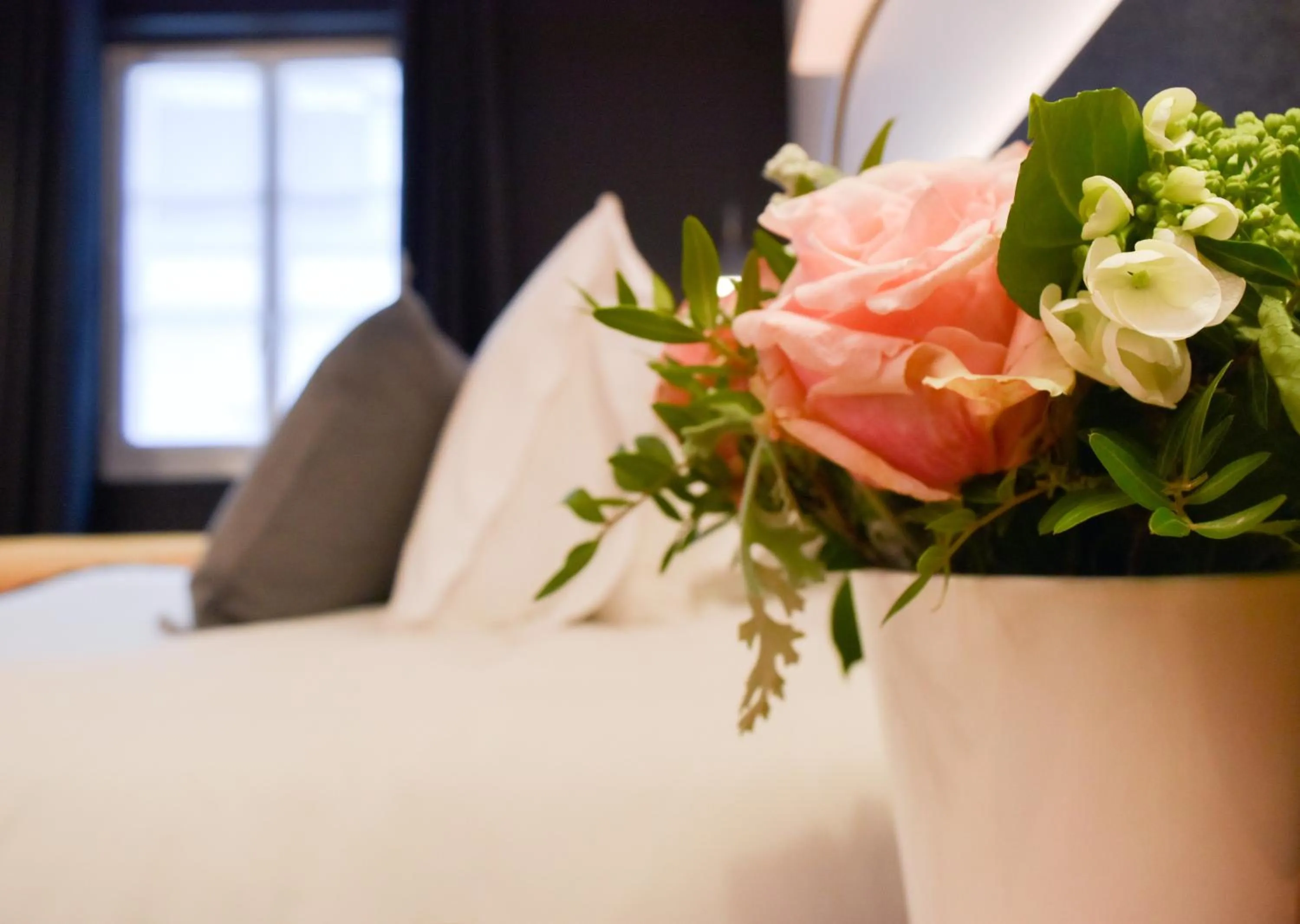 Decorative detail, Bed in Victoire & Germain