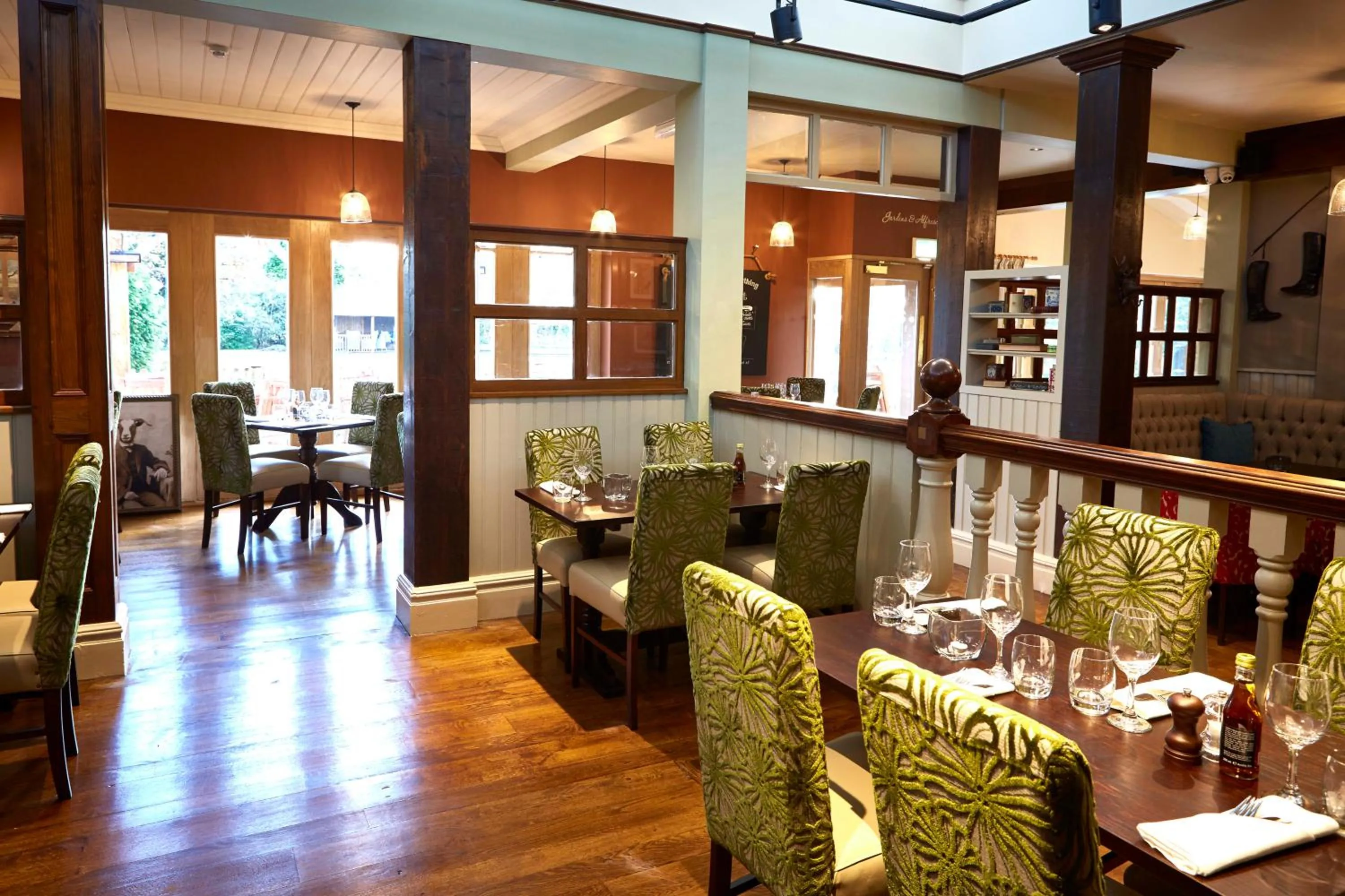 Restaurant/places to eat in The Golden Pheasant