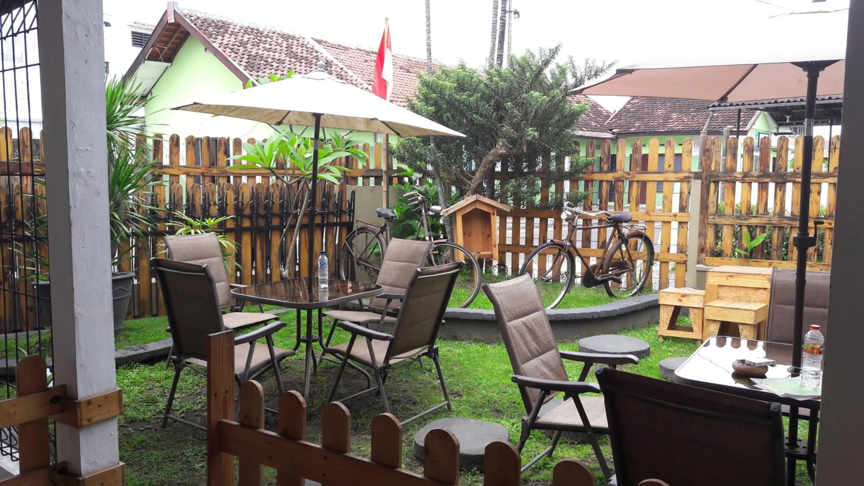 Balcony/Terrace in Rumah Roso Homestay