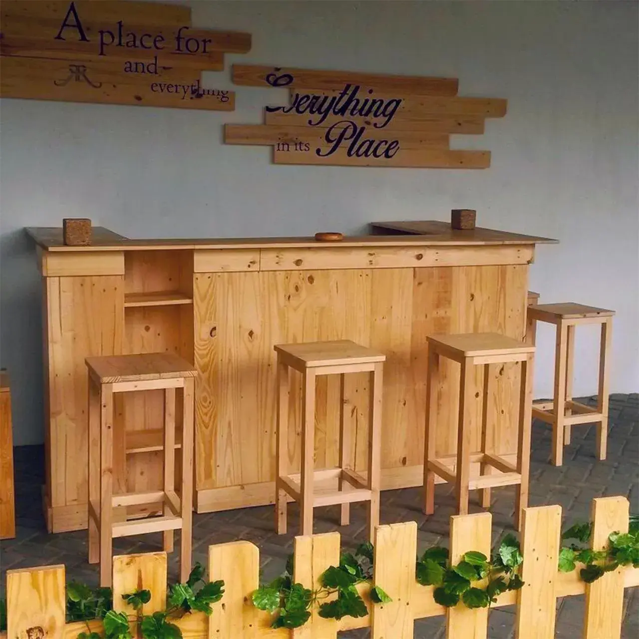 Lounge or bar in Rumah Roso Homestay Lounge or bar in Rumah Roso Homestay