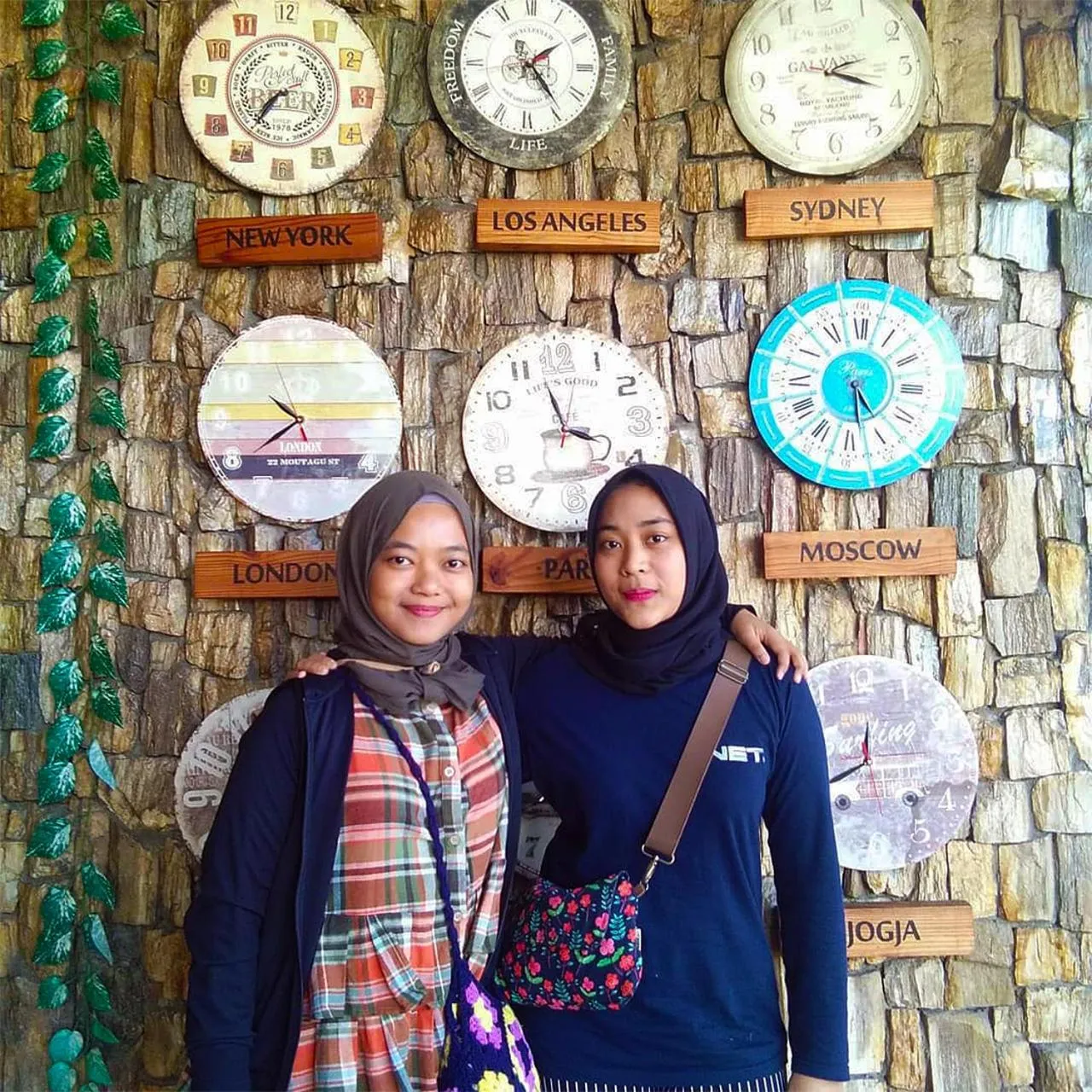 group of guests in Rumah Roso Homestay