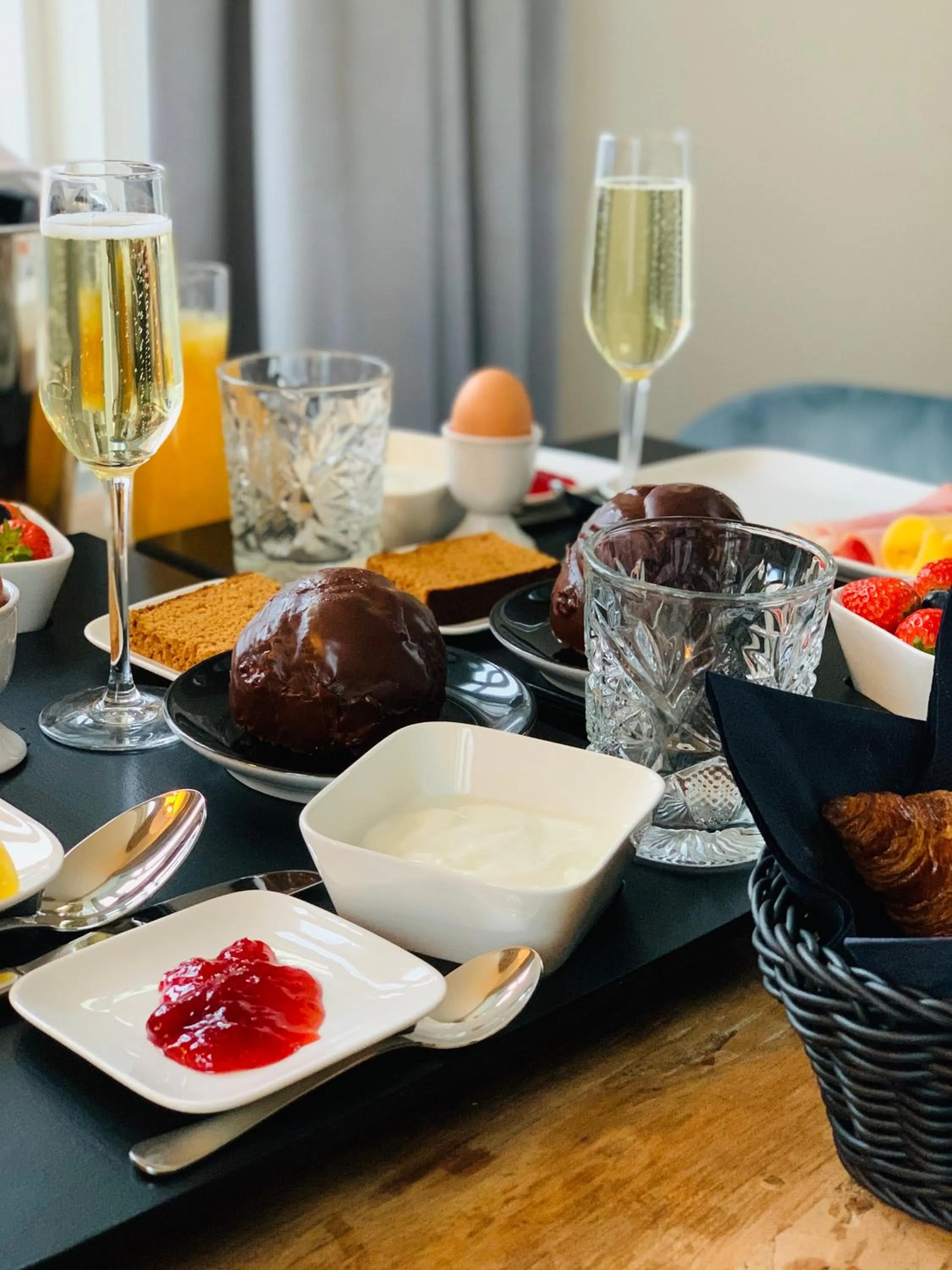 Breakfast in Bossche Suites Stationsweg