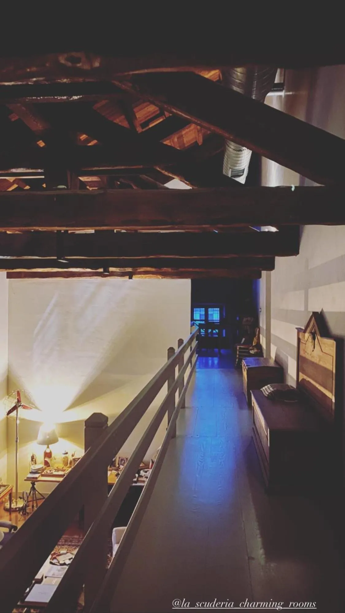 furniture in La Scuderia Charming Rooms b&b