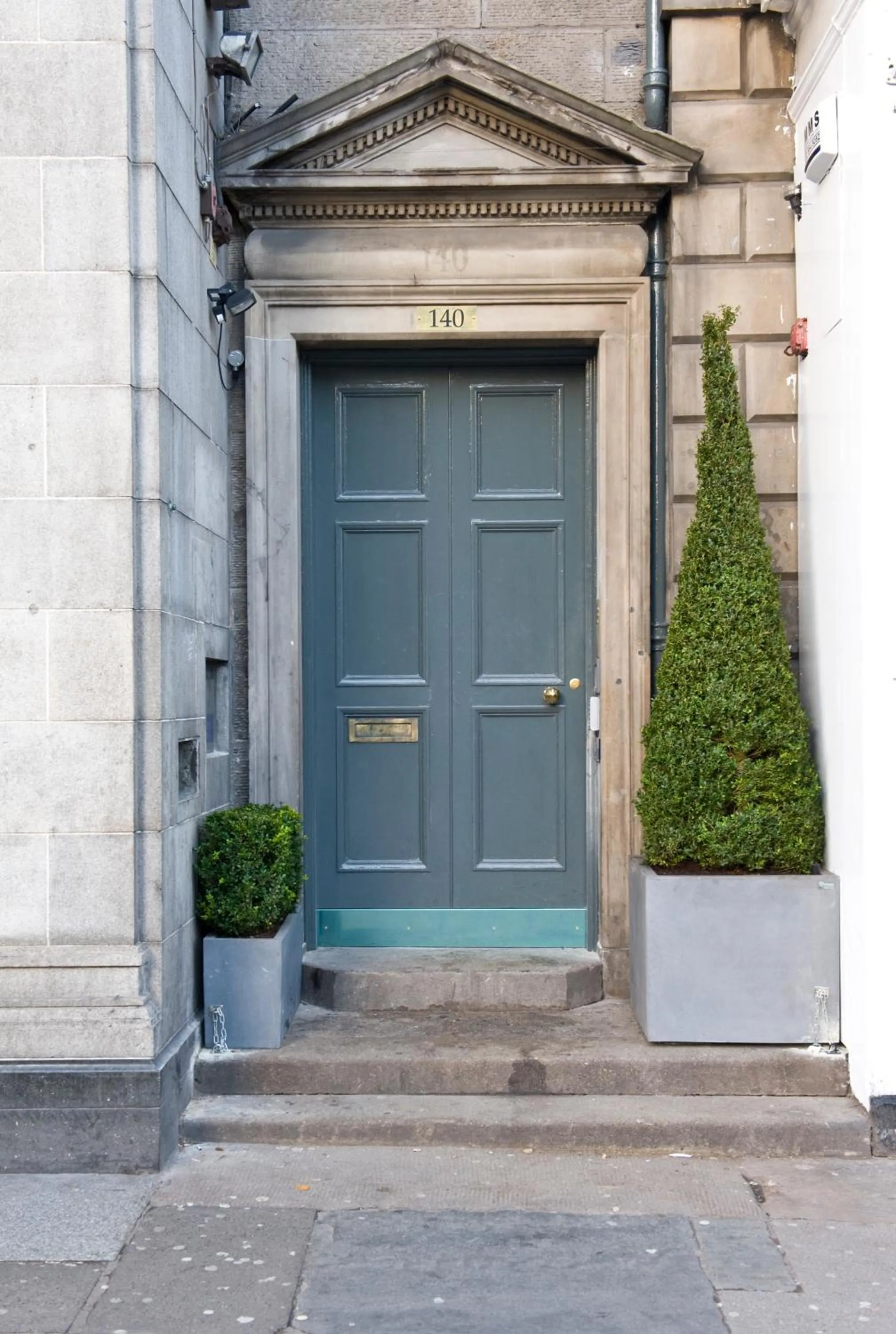 Facade/entrance in Destiny Scotland - Princes Street Residence