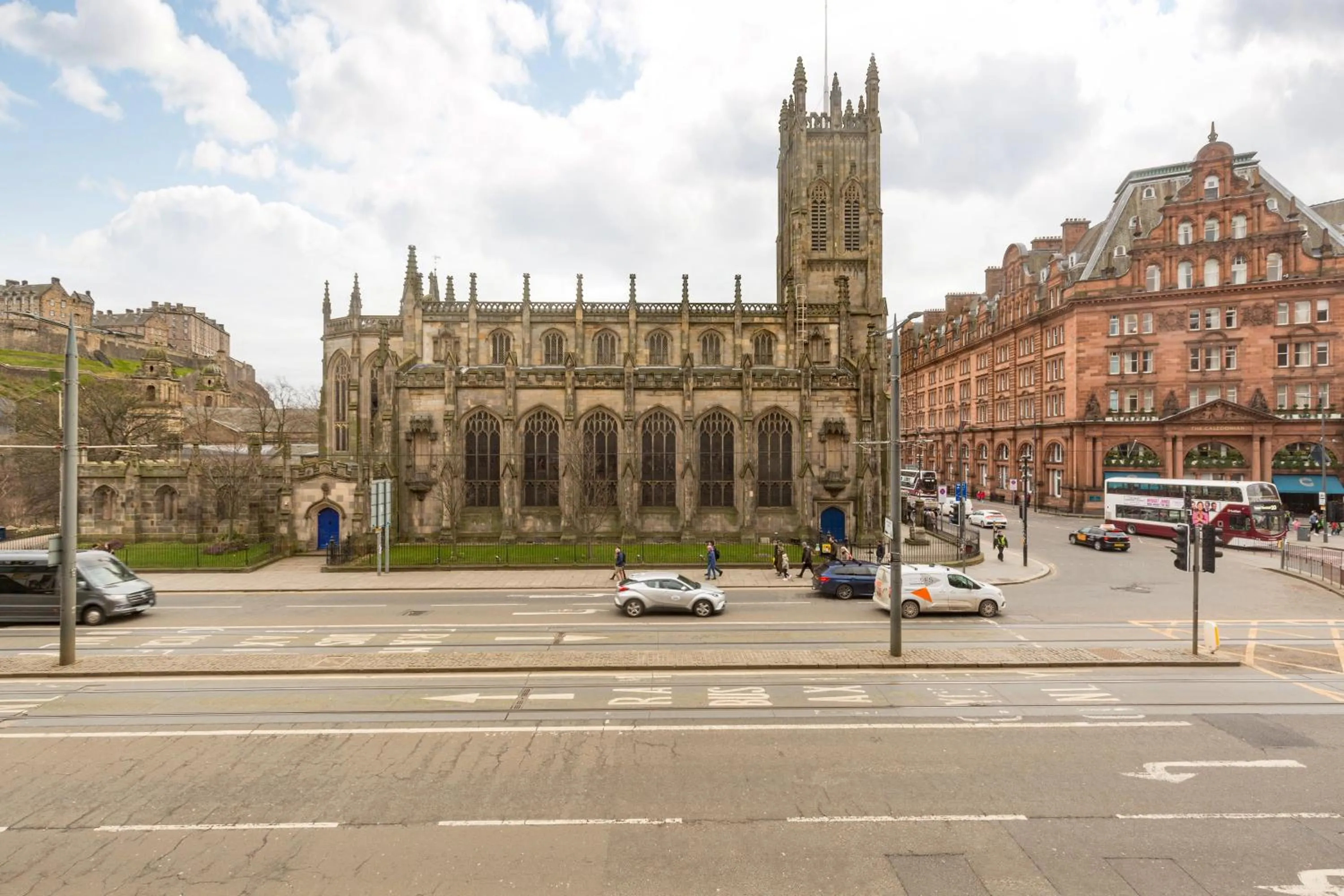 Destiny Scotland - Princes Street Residence