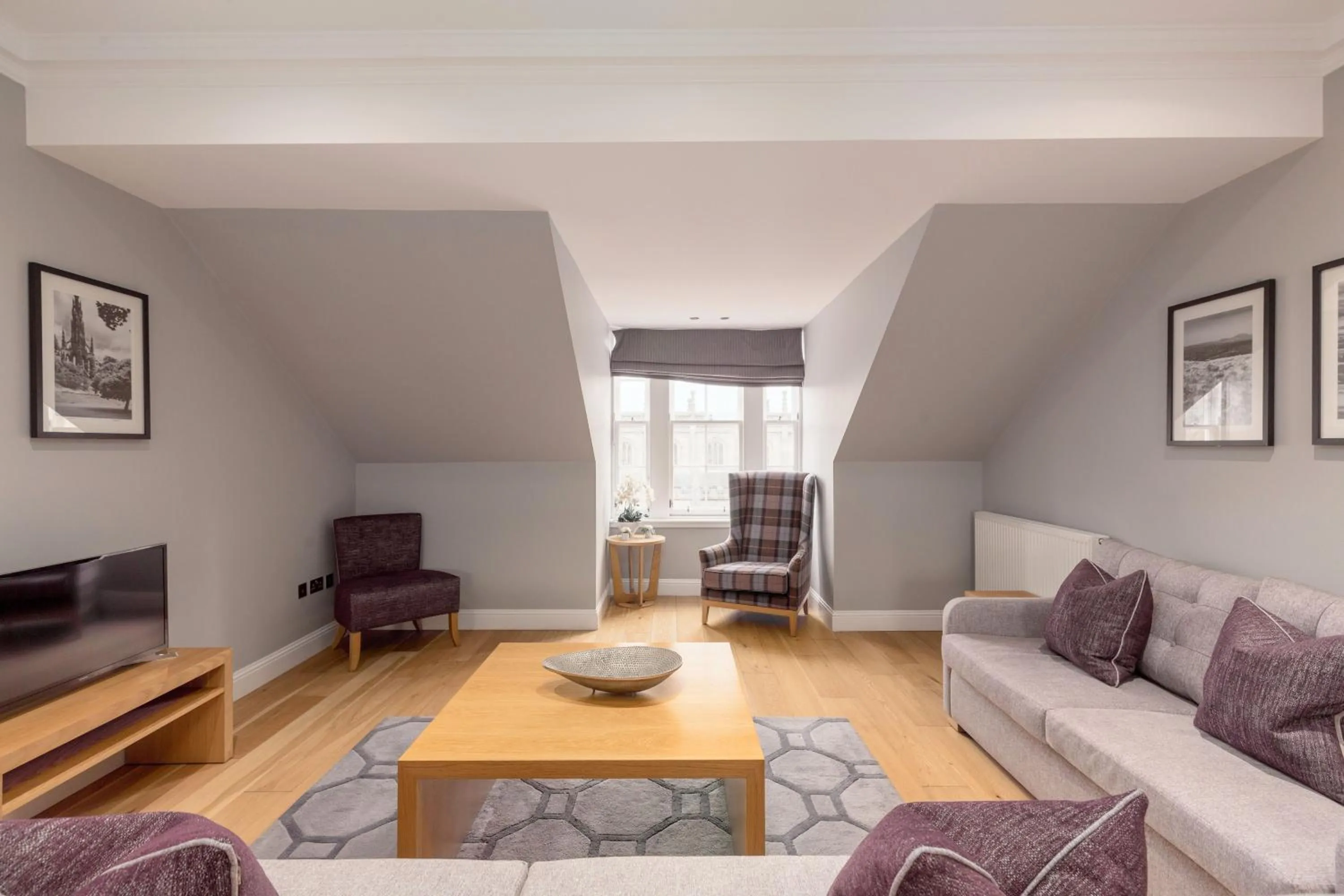 Destiny Scotland - Princes Street Residence