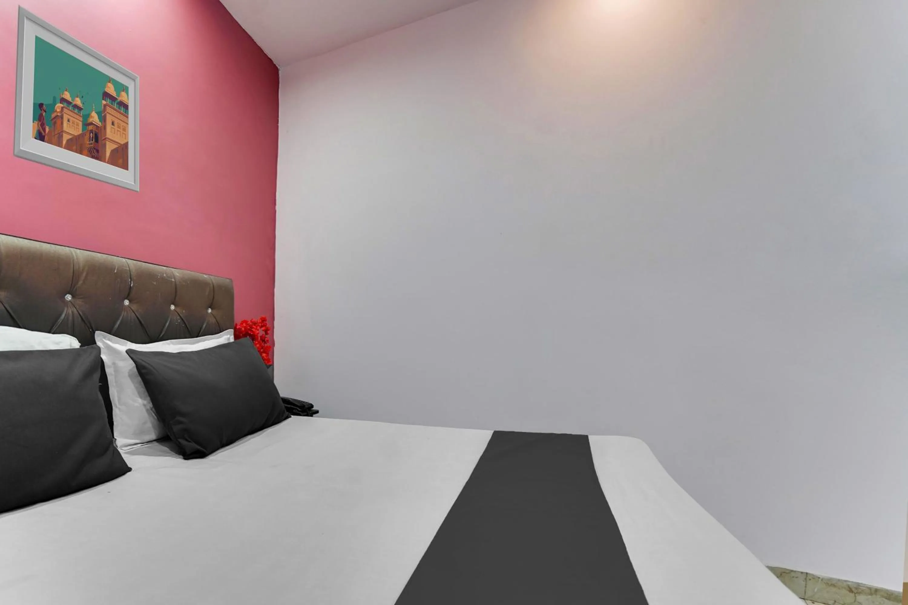 Bedroom in Hotel O PP RESIDENCY